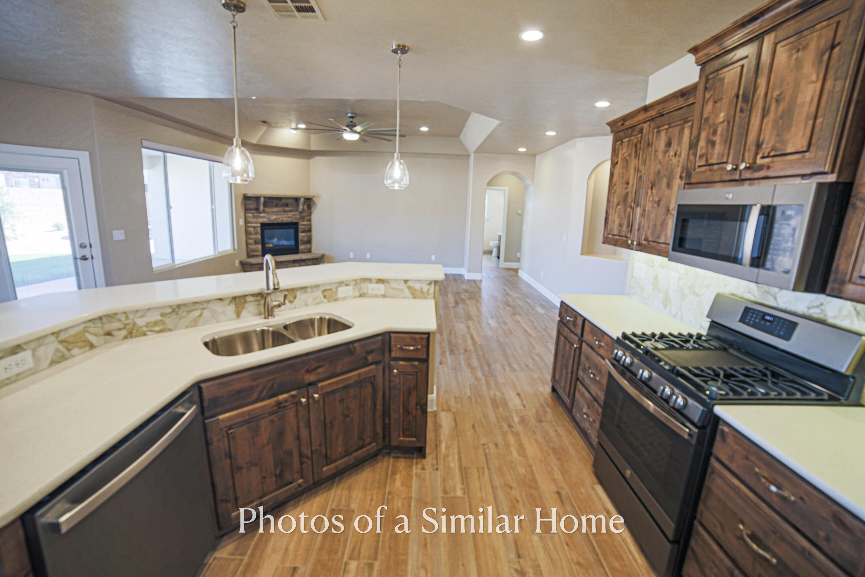 SKY VALLEY - Residential