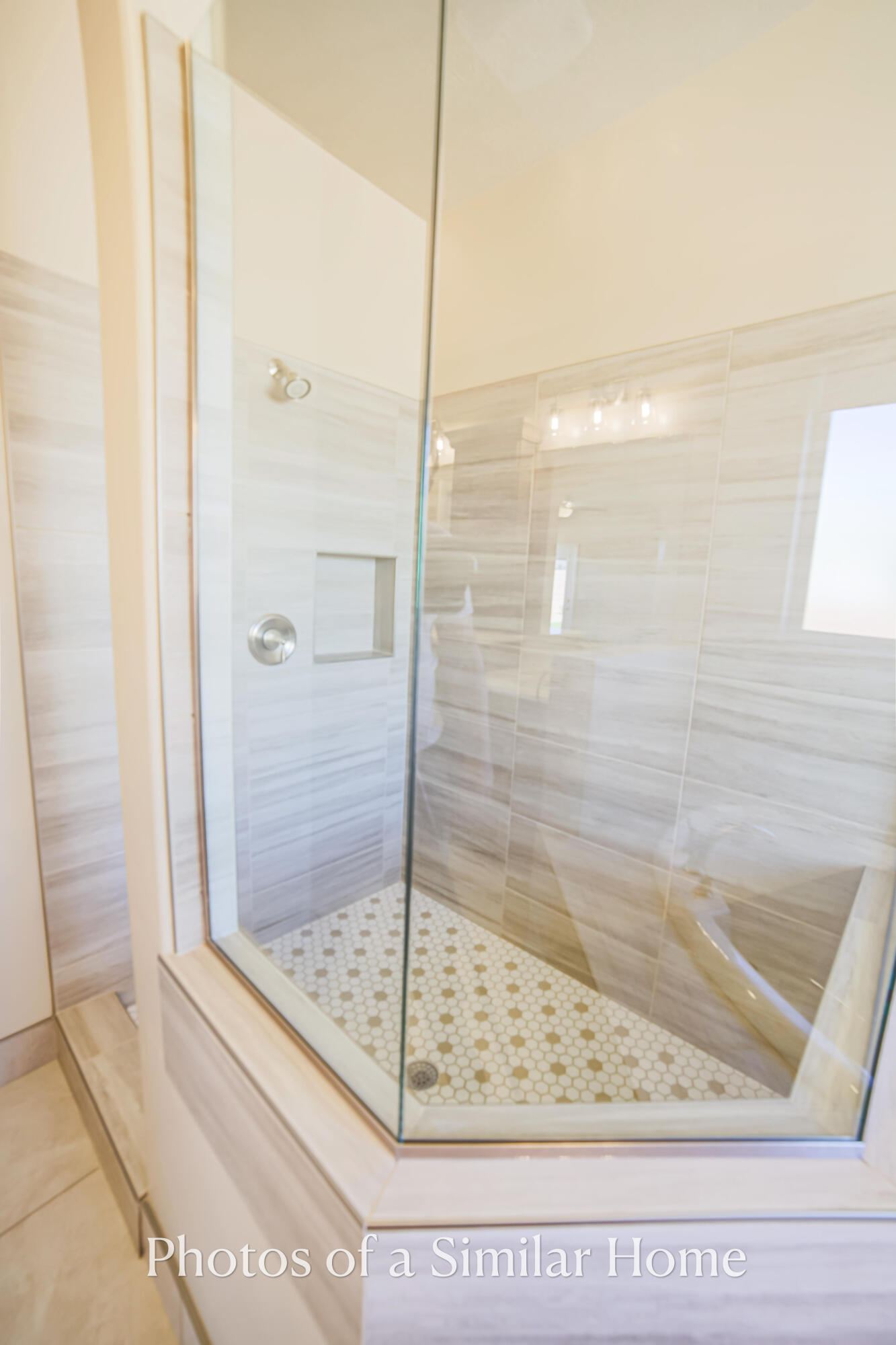 SKY VALLEY - Residential