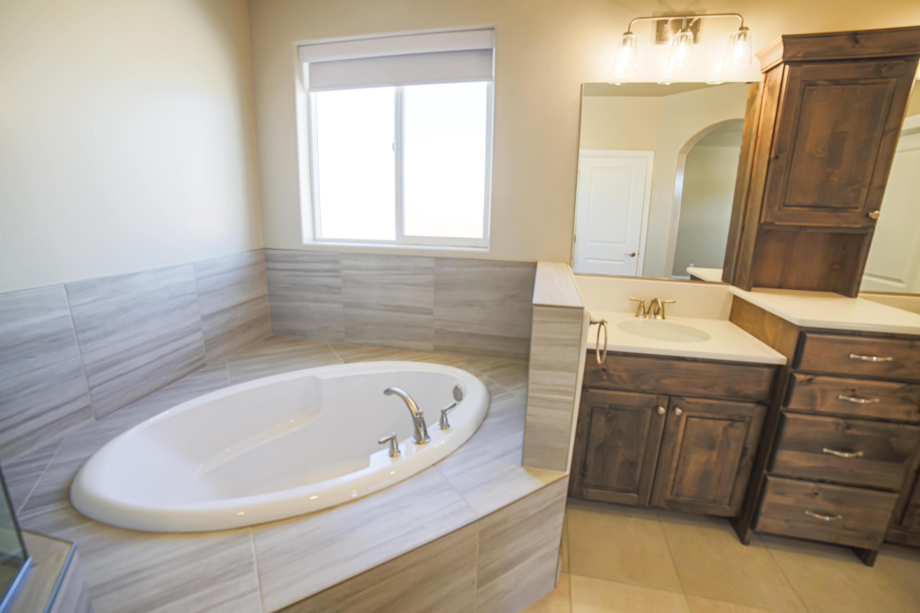 SKY VALLEY - Residential