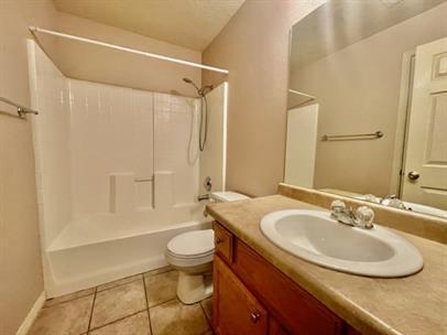 HIDDEN VALLEY TOWN HOMES - Residential