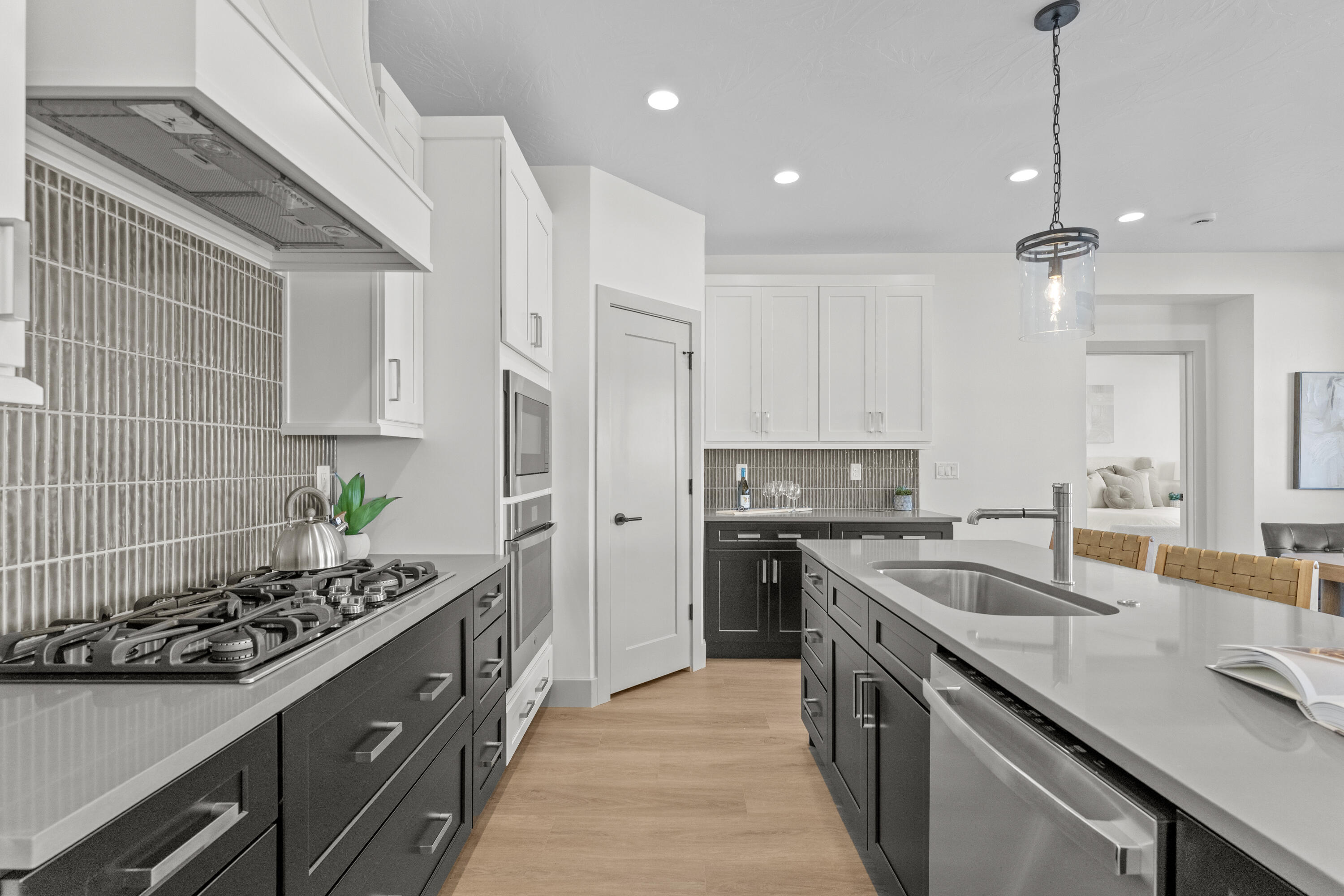 DESERT RIDGE ESTATES - Residential