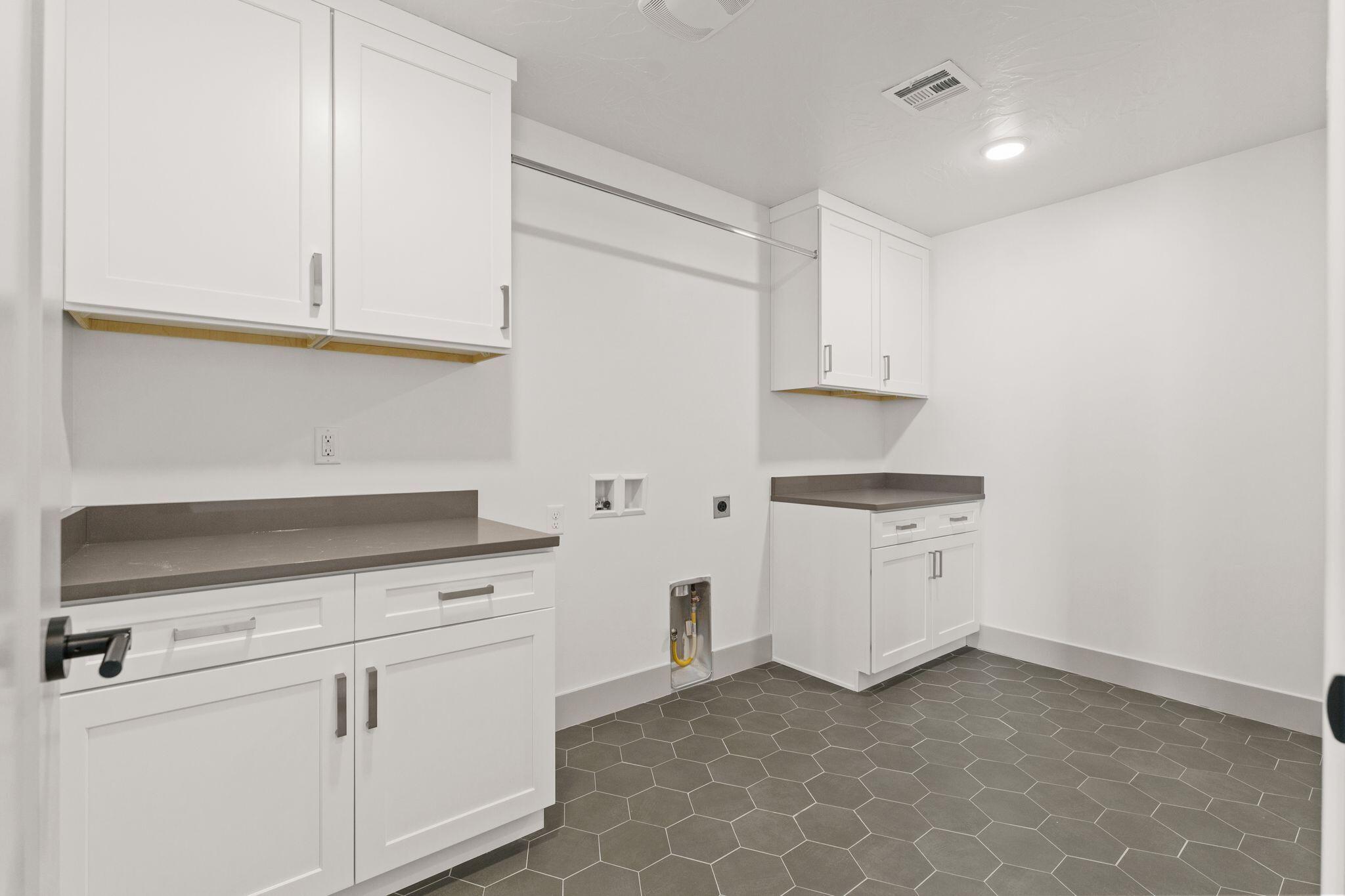 DESERT RIDGE ESTATES - Residential