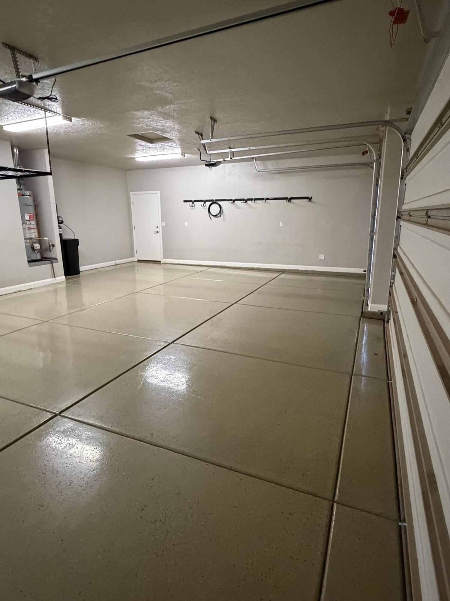 SUGAR PLUM IN THE FIELDS - Residential