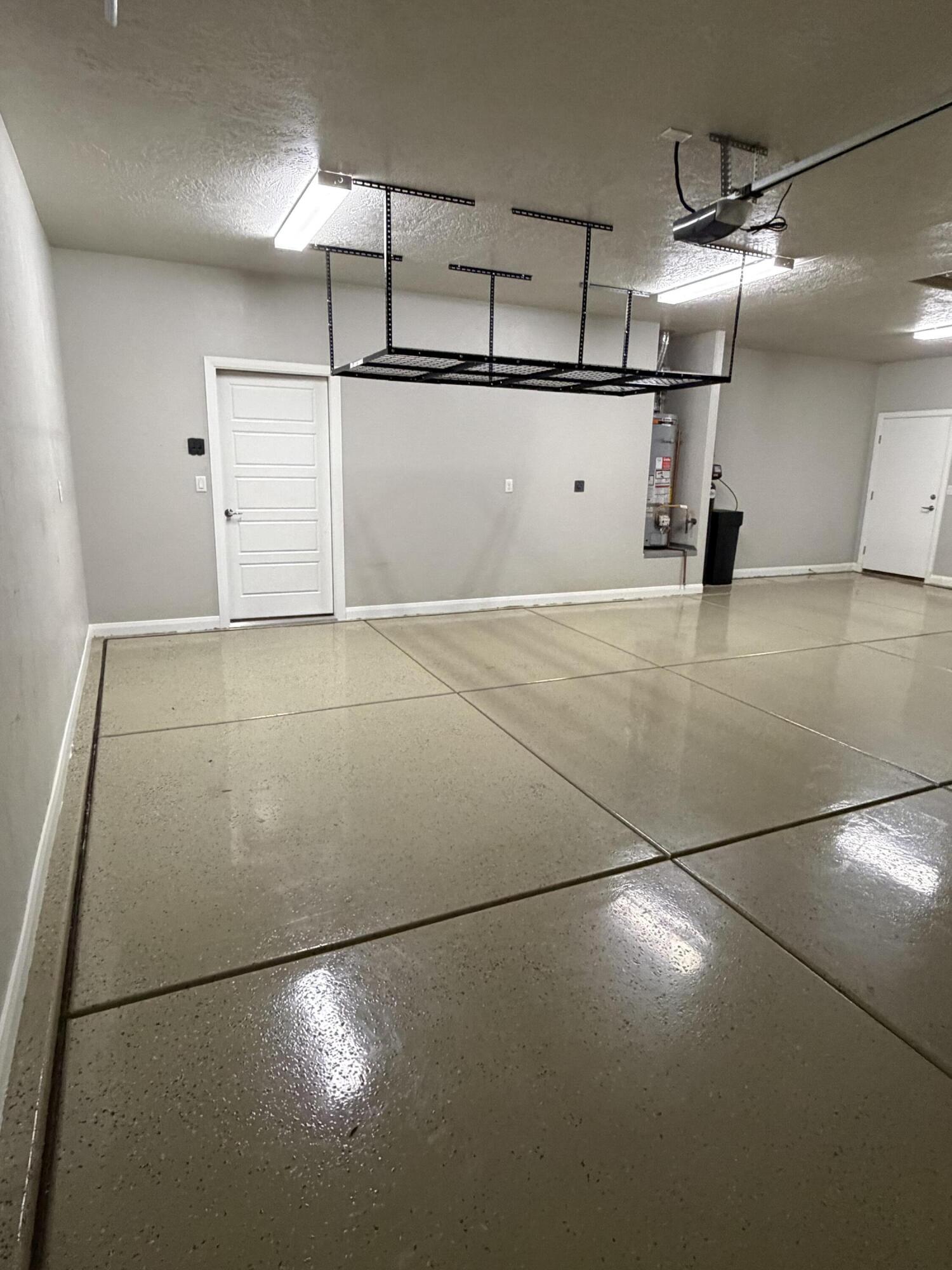 SUGAR PLUM IN THE FIELDS - Residential