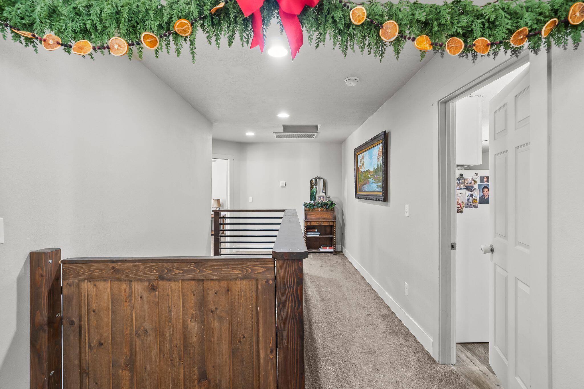 DIAMOND VALLEY ACRES - Residential