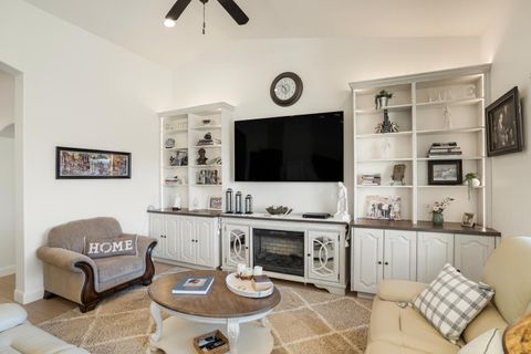 Tiny photo for 1508 W SONGBIRD DR, Saint George, UT 84790 (MLS # 26-271334)