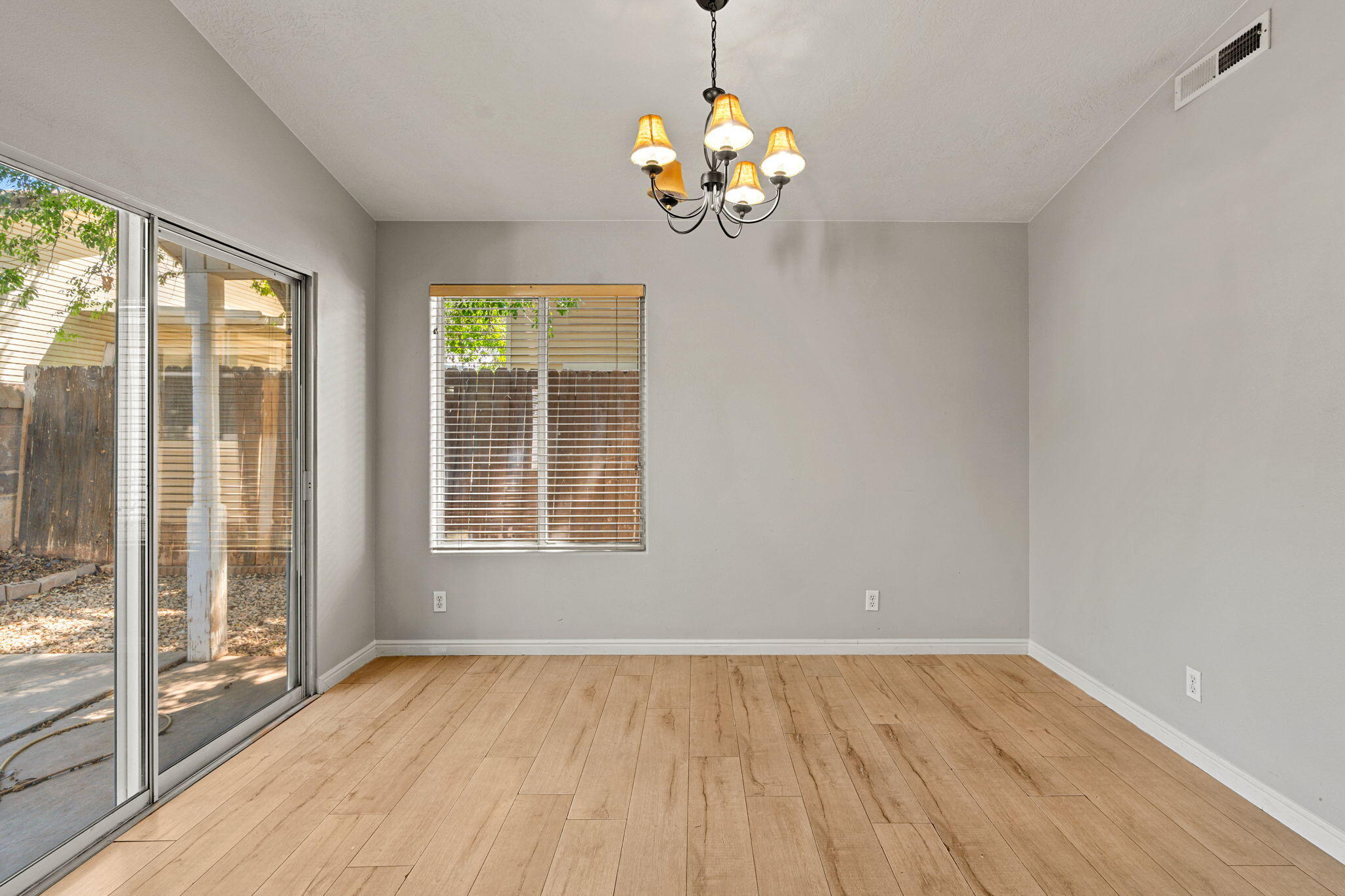 STONE POINT PATIO HOMES - Residential