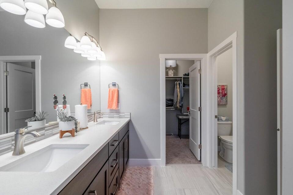 RETREAT AT SAND HOLLOW RESORT - Residential