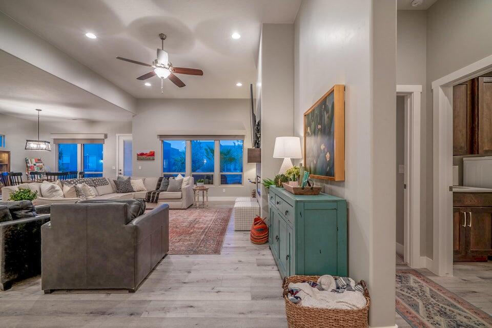 RETREAT AT SAND HOLLOW RESORT - Residential