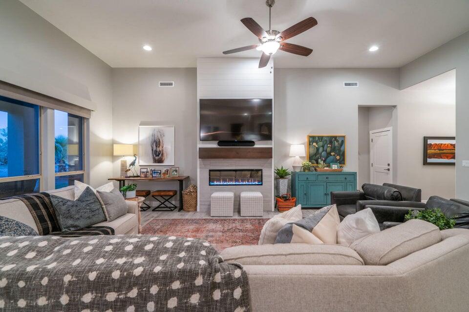 RETREAT AT SAND HOLLOW RESORT - Residential