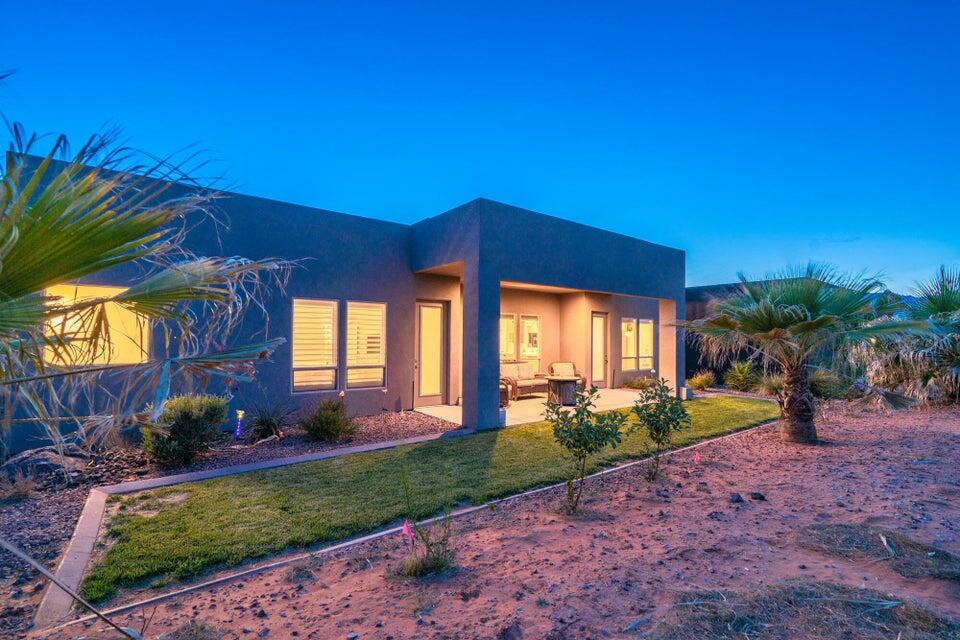 RETREAT AT SAND HOLLOW RESORT - Residential