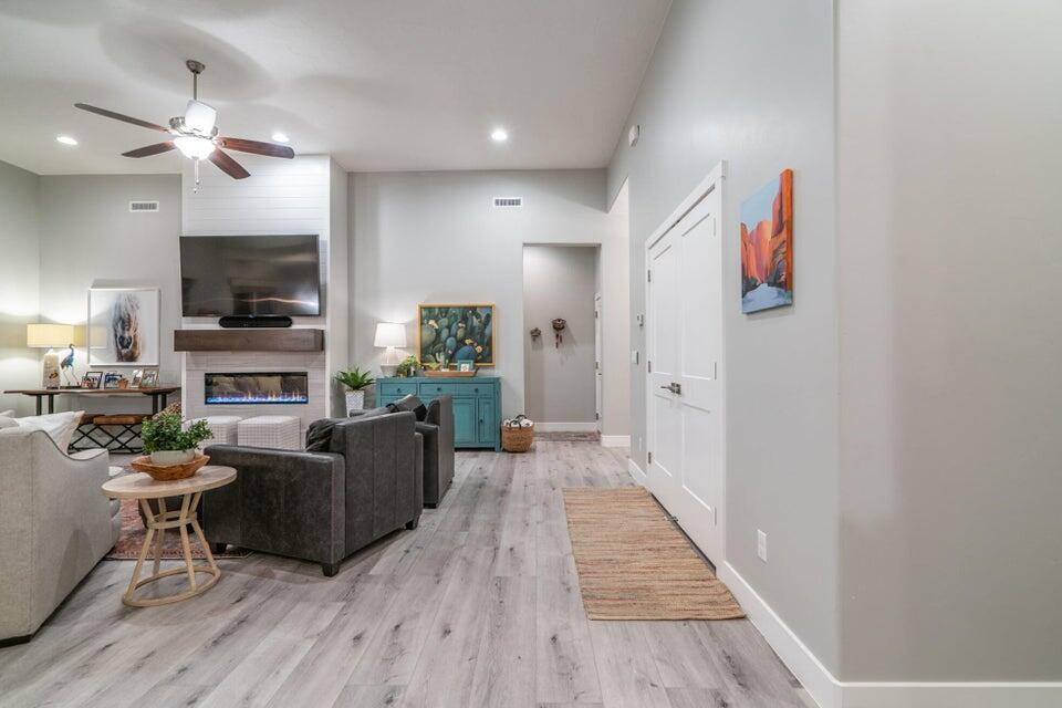 RETREAT AT SAND HOLLOW RESORT - Residential