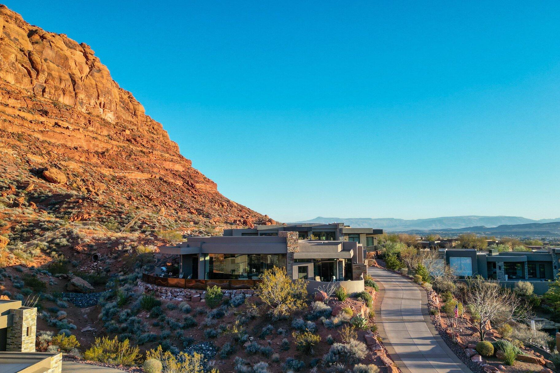 CLIFFS OF SNOW CANYON - Residential