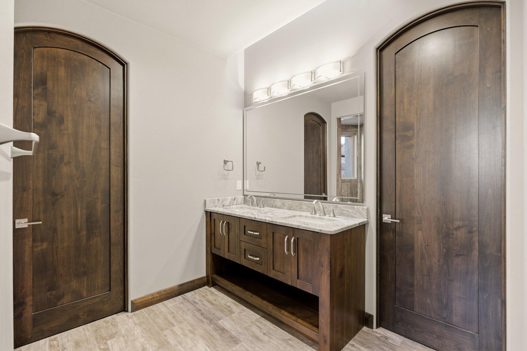 CLIFFS OF SNOW CANYON - Residential