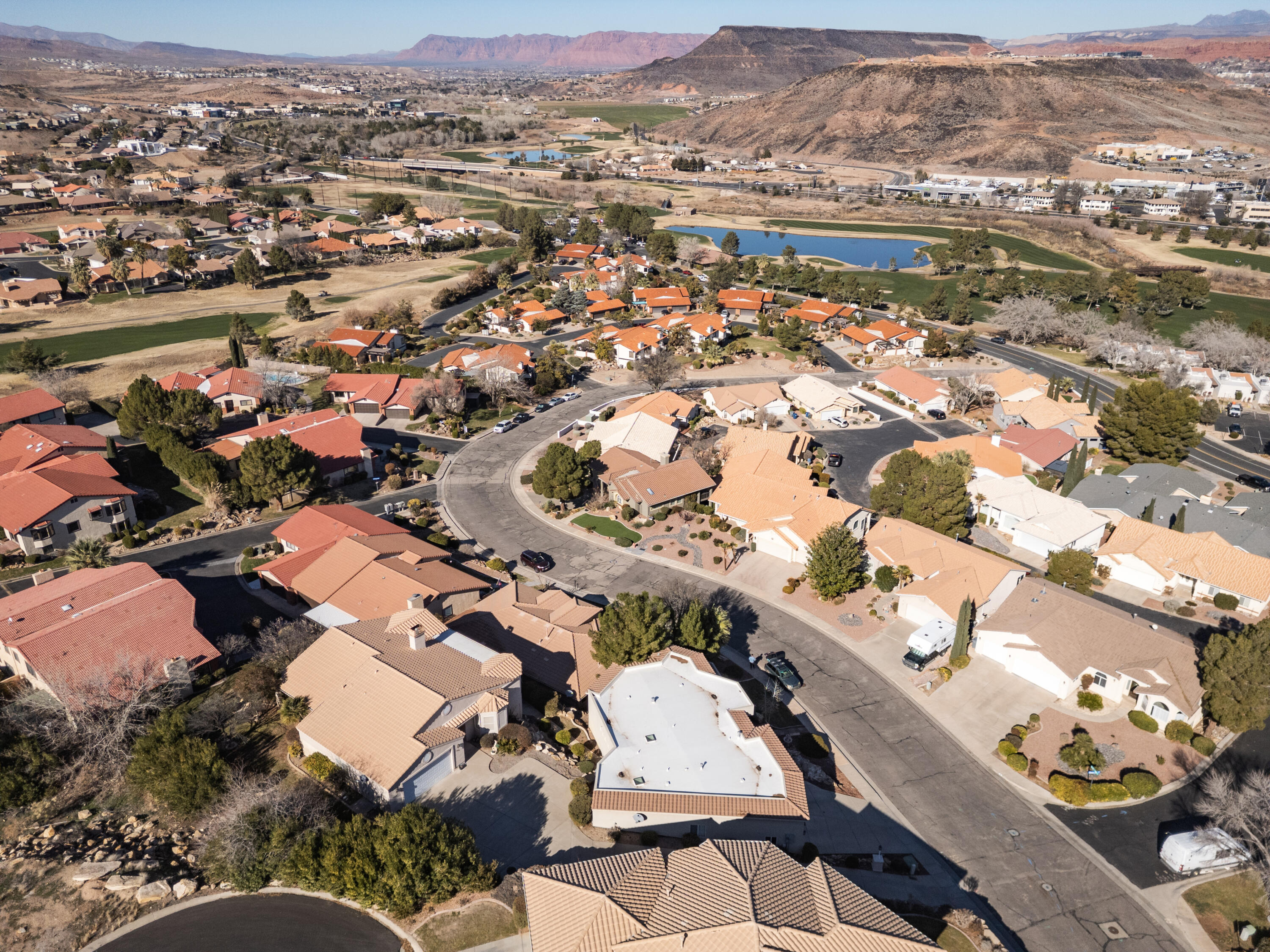 MIRAGE ESTATES - Residential