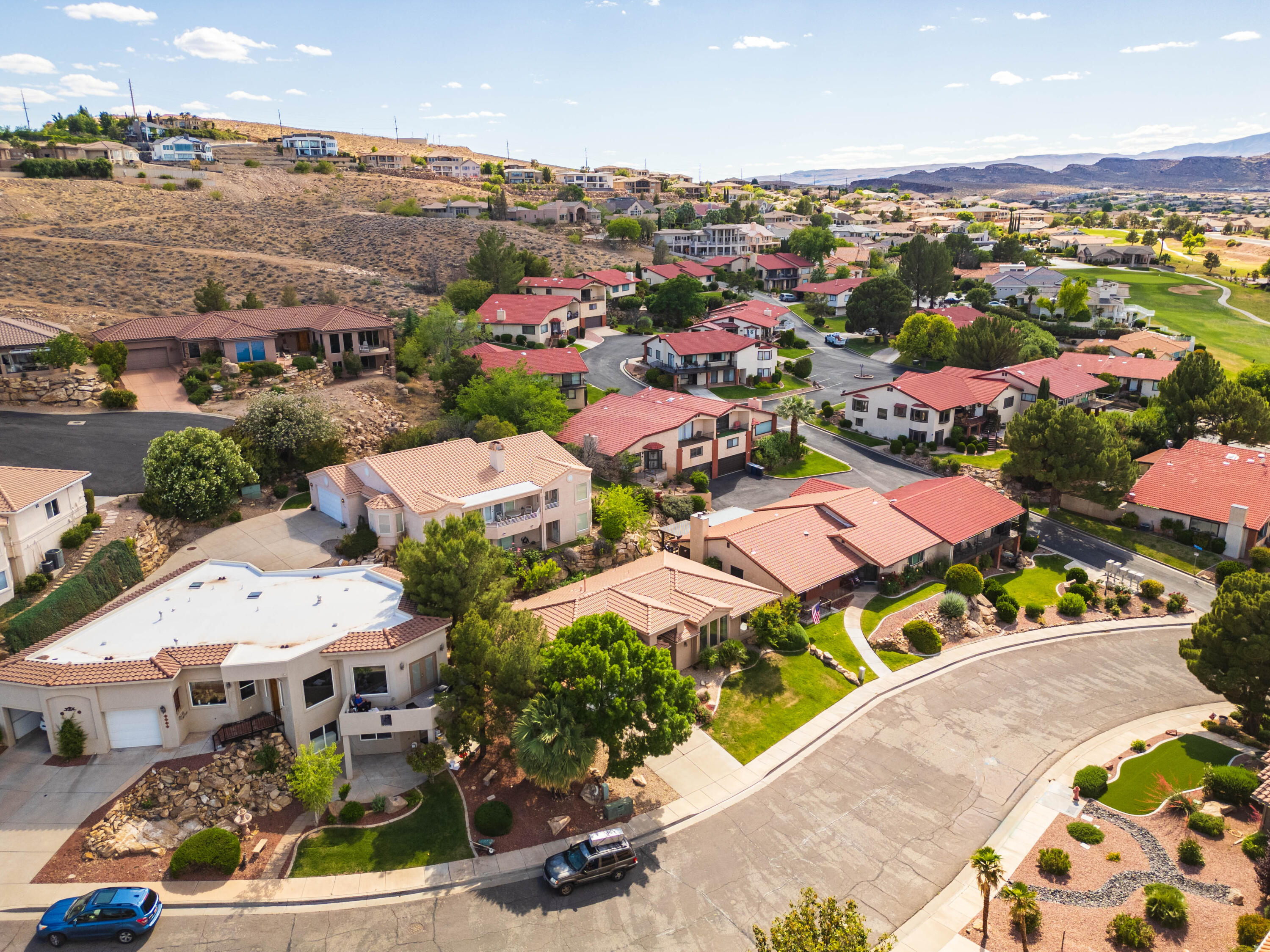 MIRAGE ESTATES - Residential