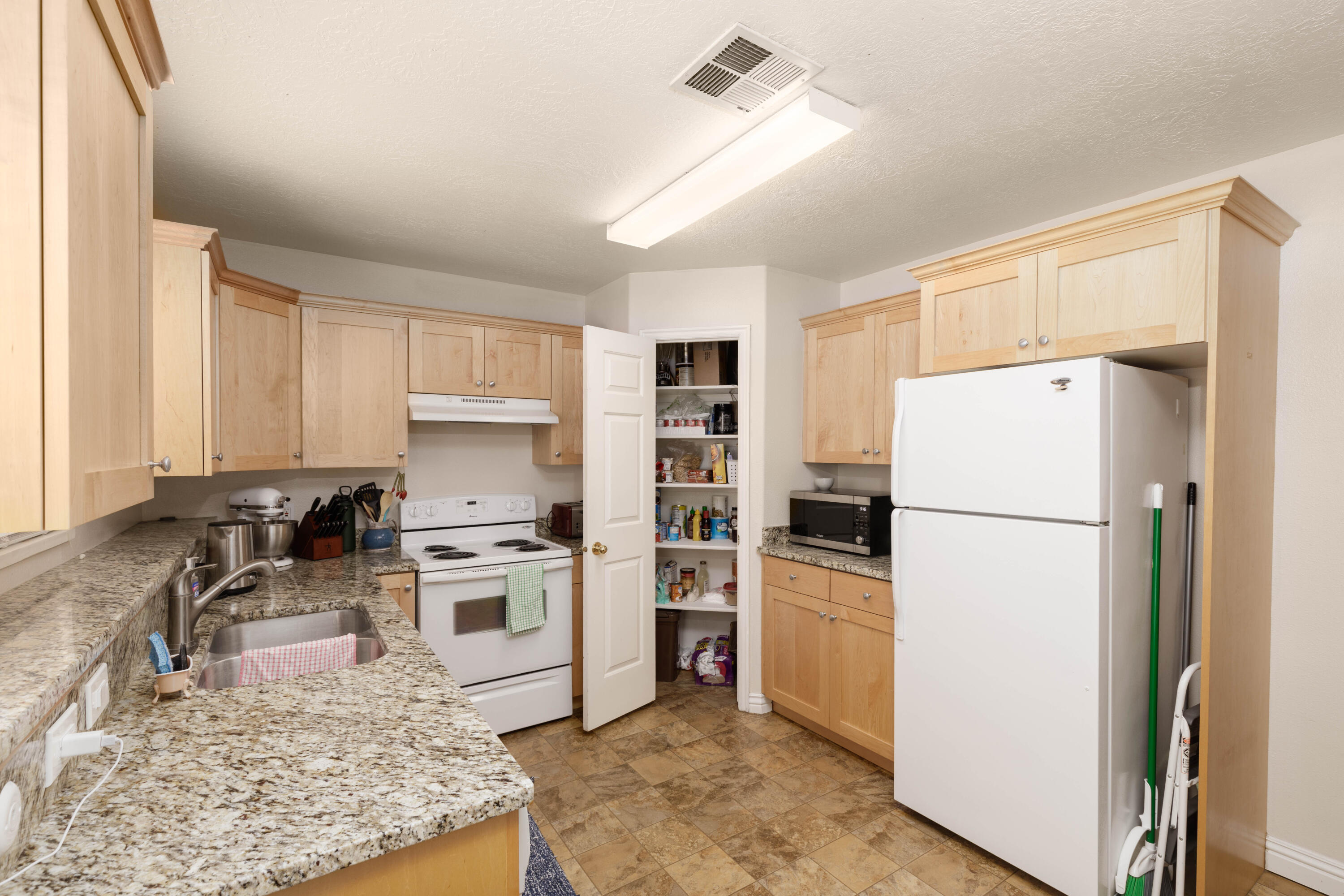 BILL EDWARDS - Residential Income