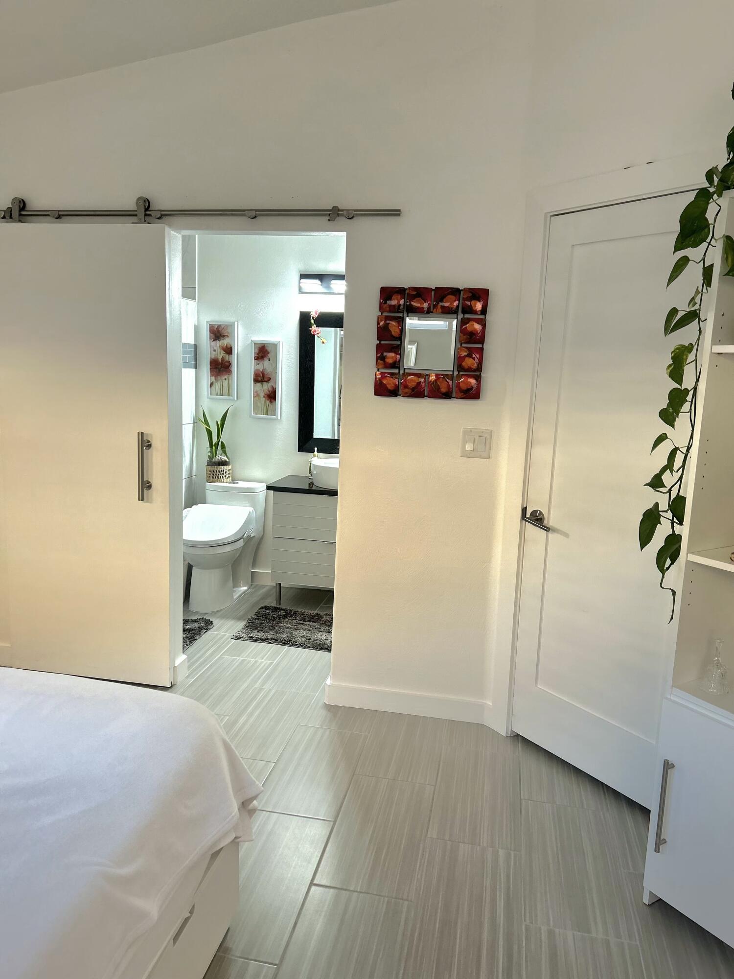 CANYON CLIFF - Residential