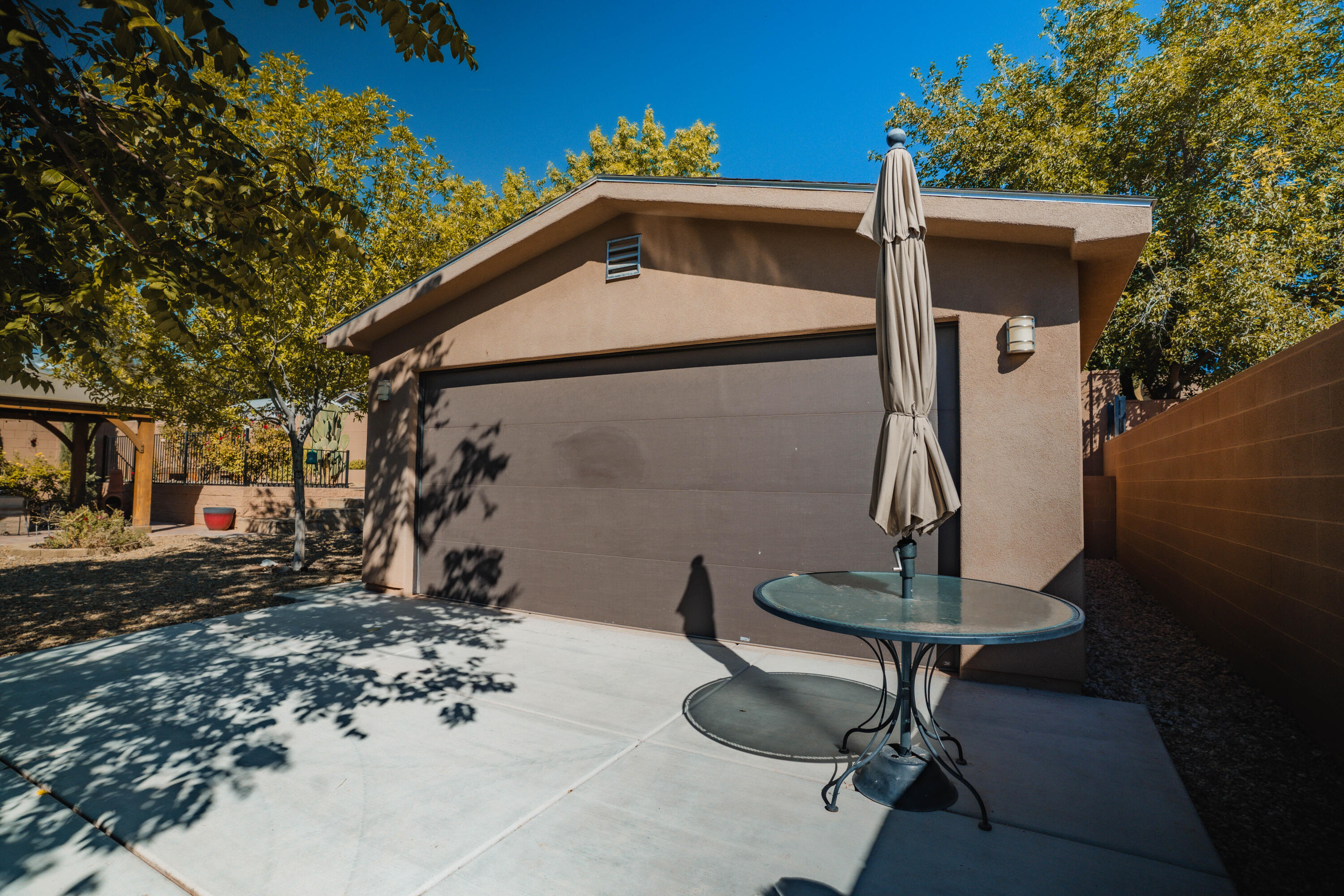 CANYON CLIFF - Residential