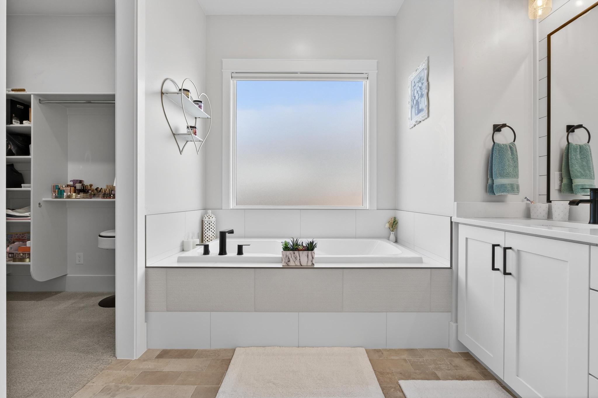 RED MESA AT SUNRISE VALLEY - Residential