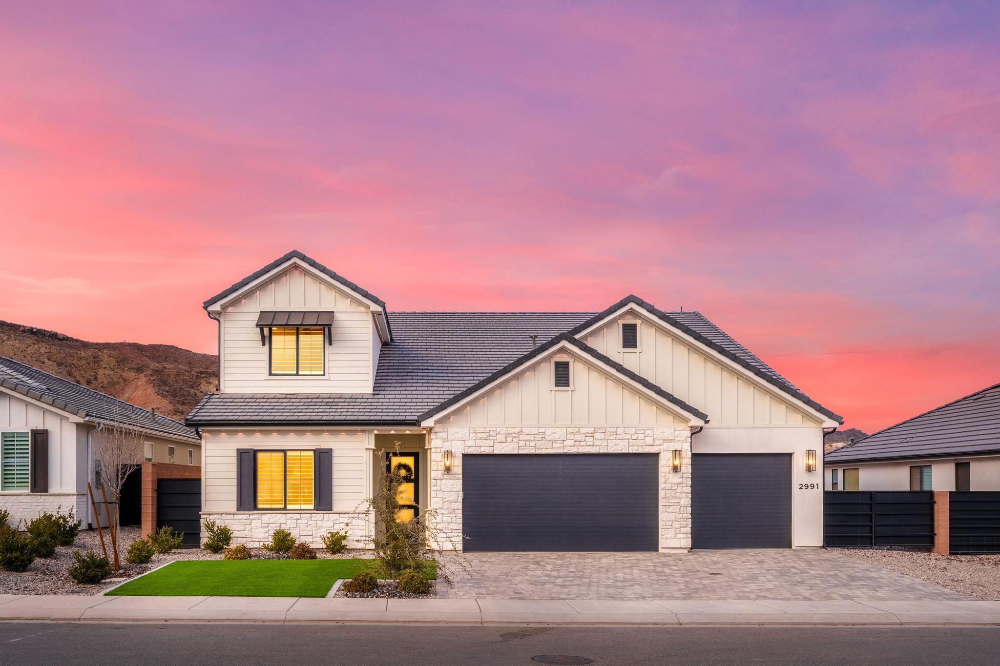 RED MESA AT SUNRISE VALLEY - Residential