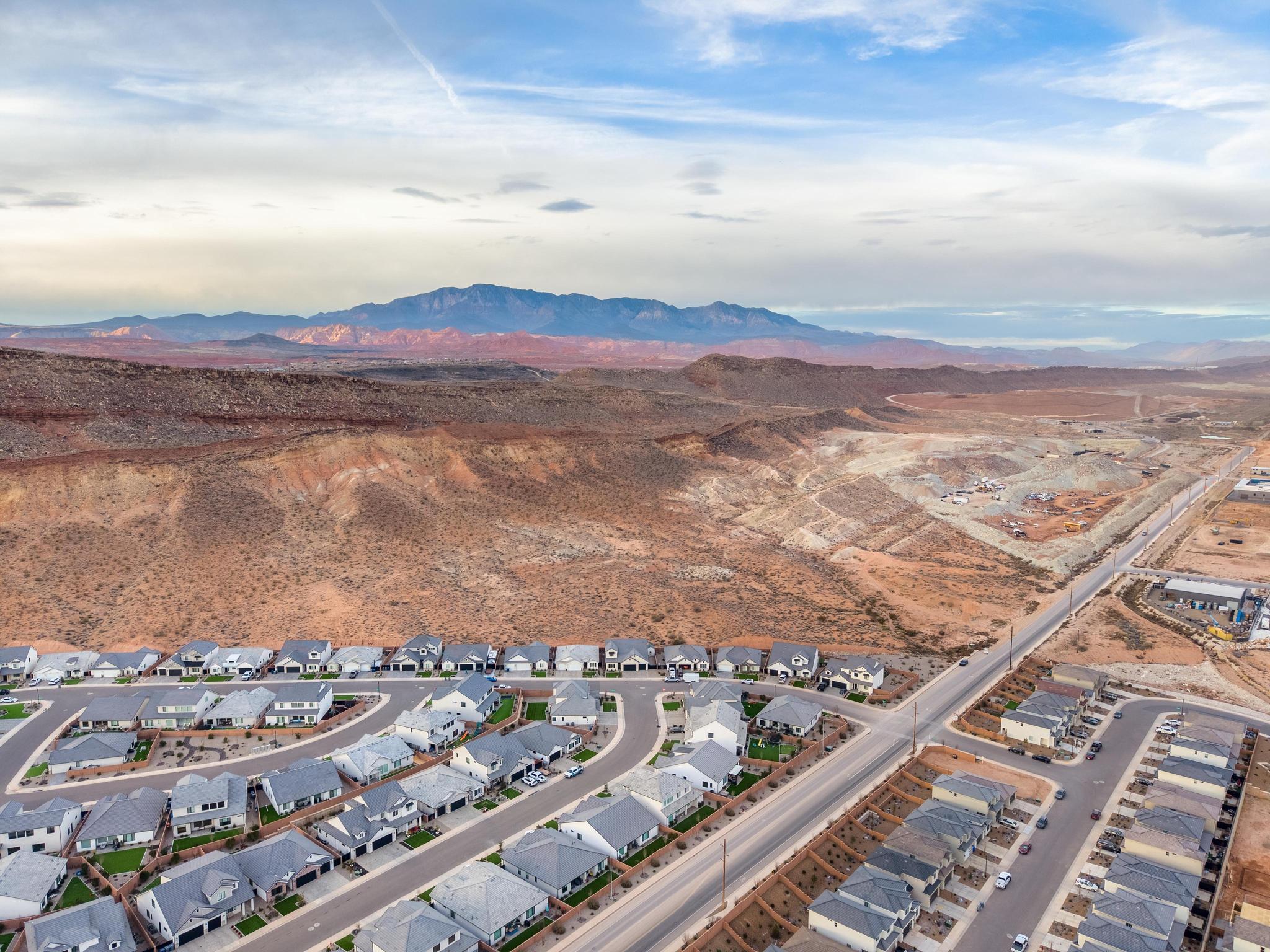RED MESA AT SUNRISE VALLEY - Residential