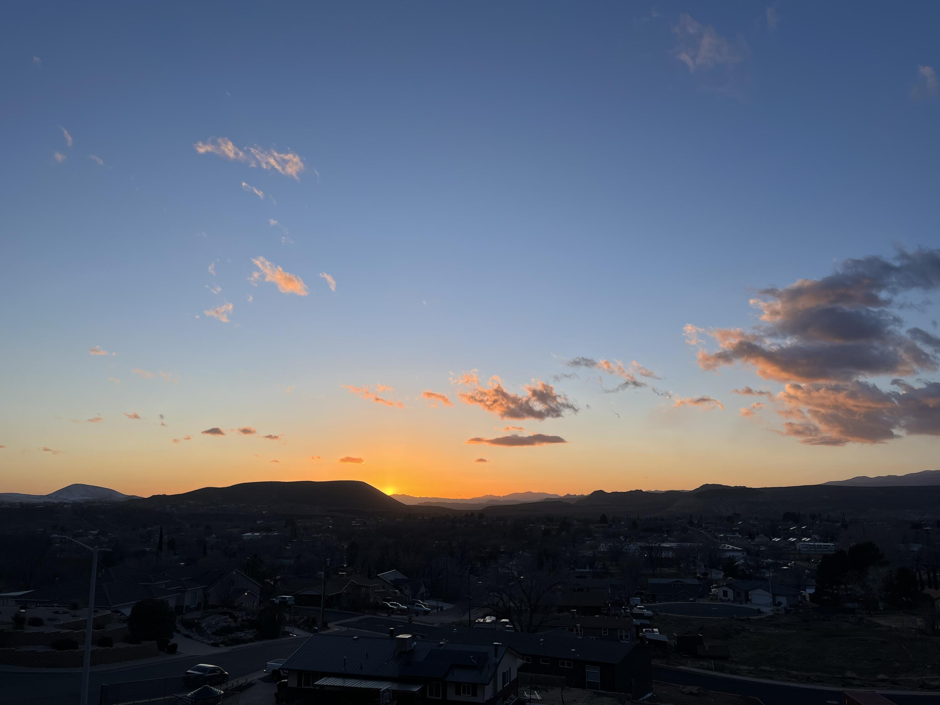 LAVERKIN TOWNSITE AND FIELD - Land