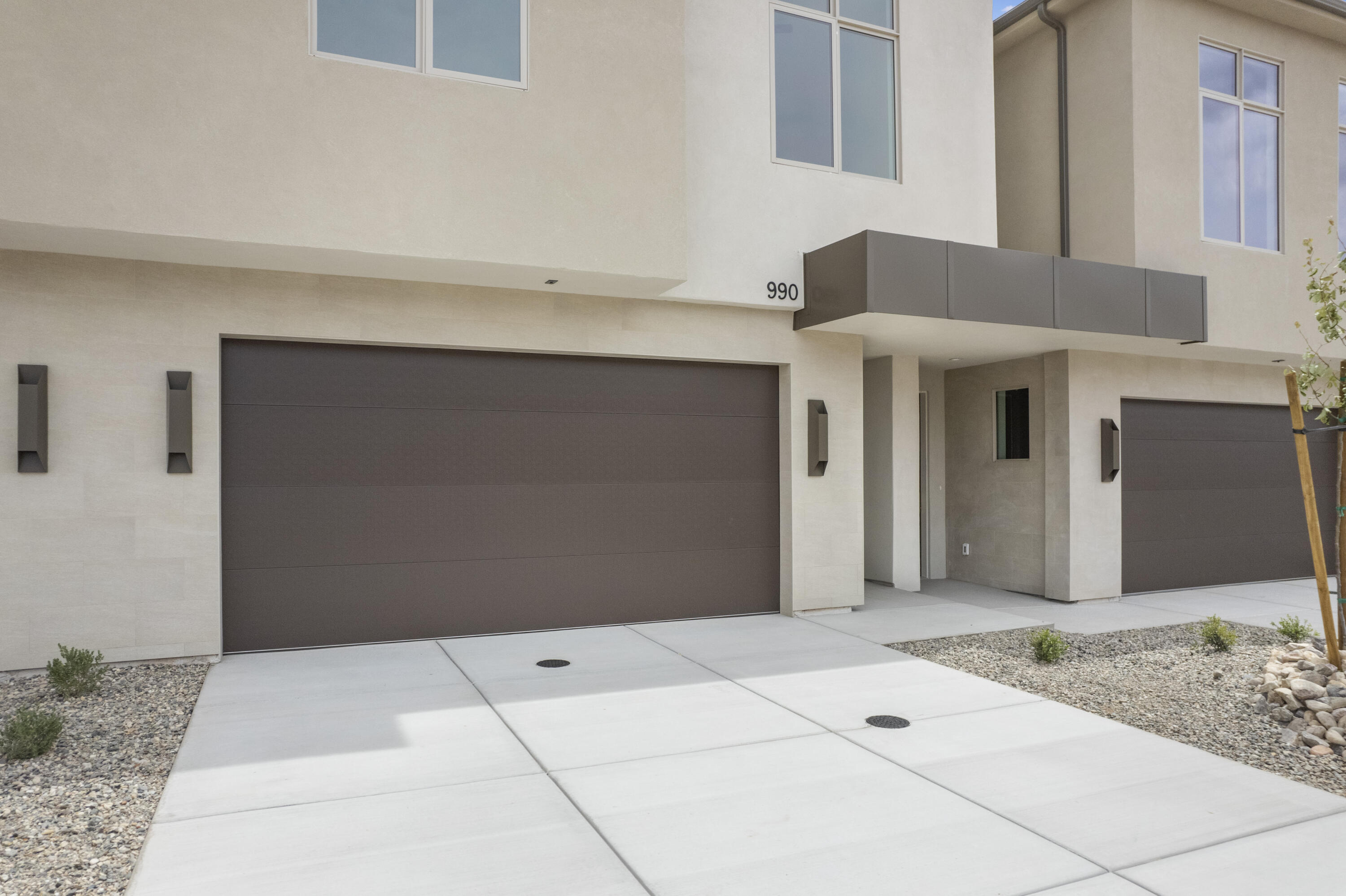 MANGATA TOWNHOMES - Residential