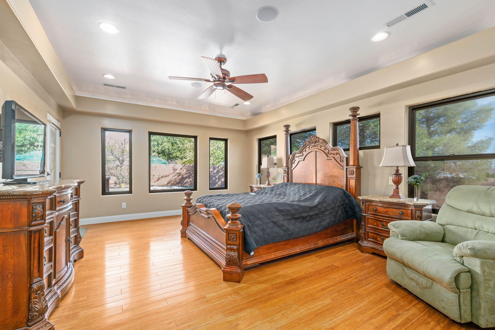 IVINS TOWNSITE - Residential