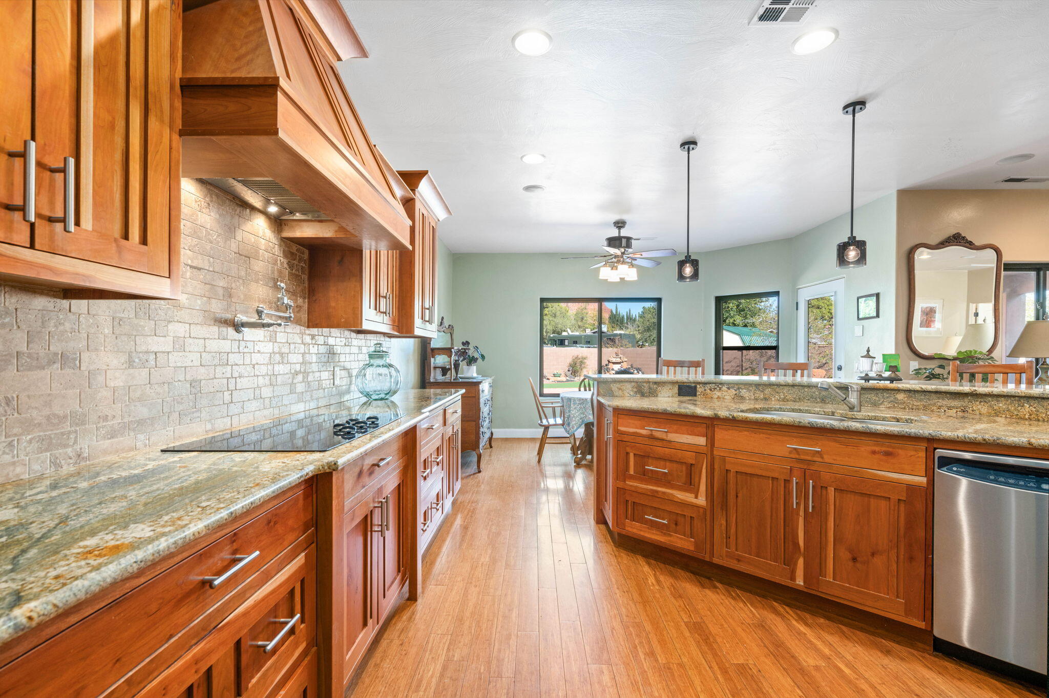 IVINS TOWNSITE - Residential