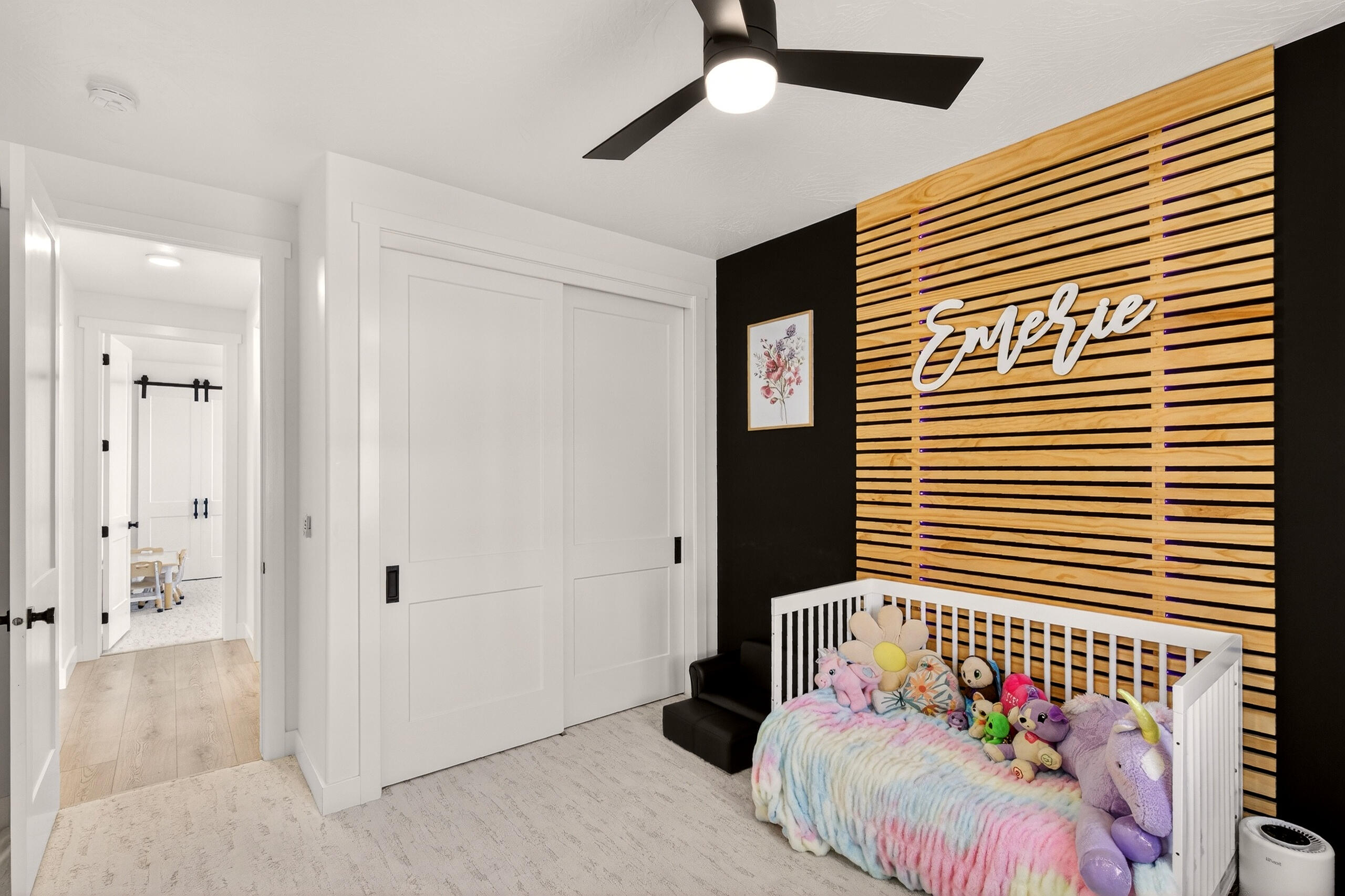 RUSTED HILLS - Residential