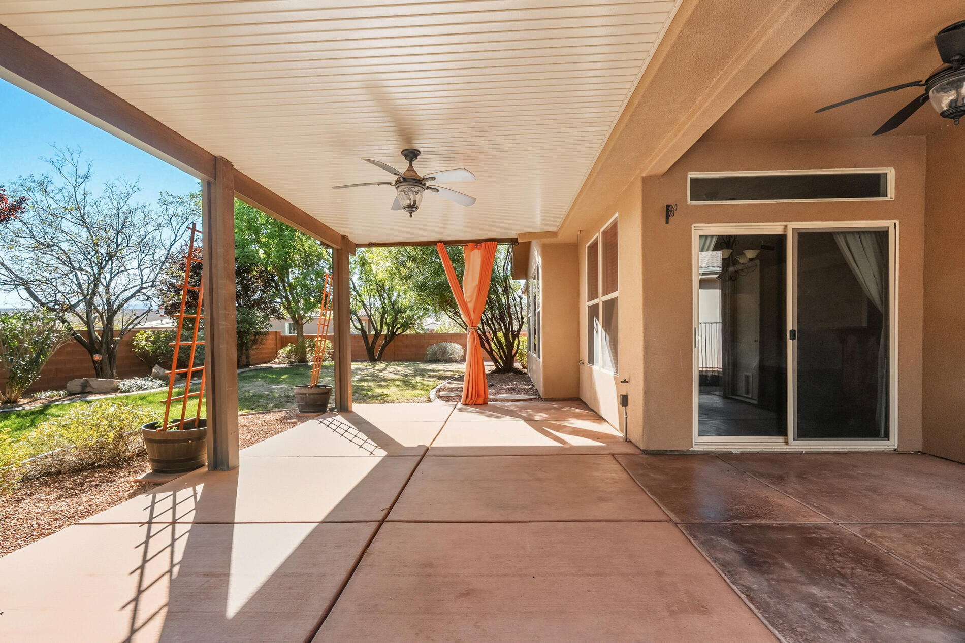 SHADOW CANYONS OF IVINS - Residential