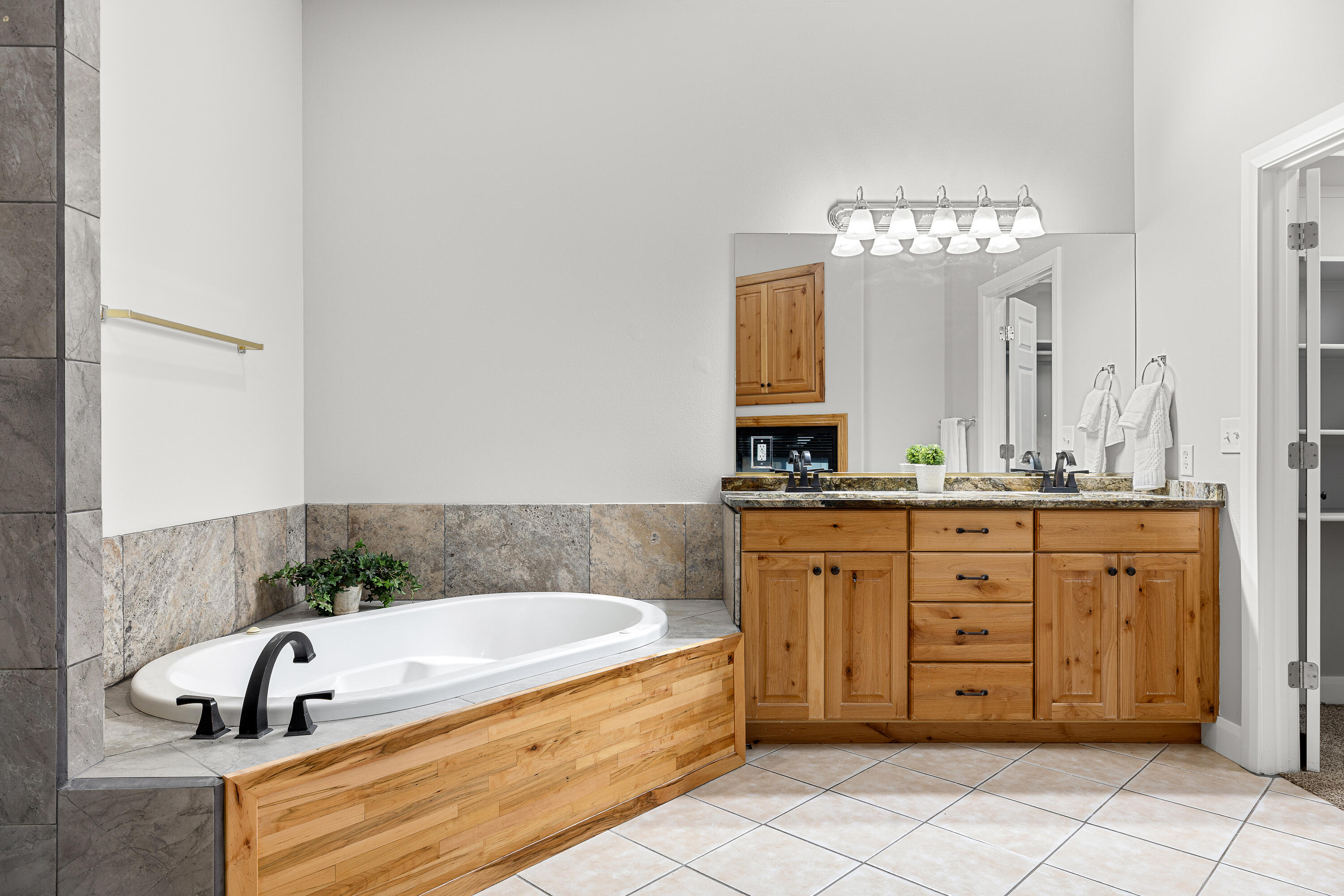 SAGEPOINT - Residential