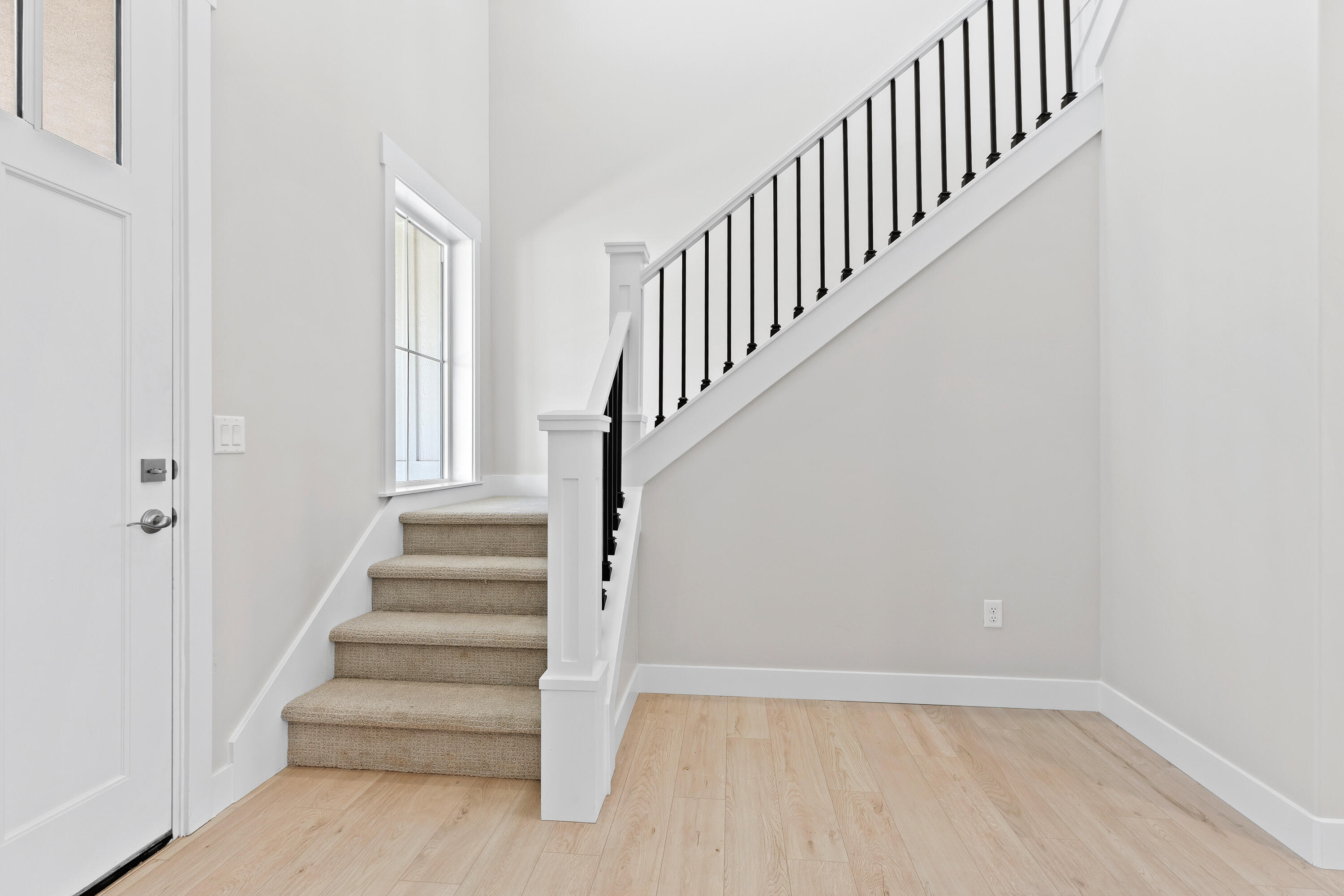 RED SLATE ESTATES - Residential