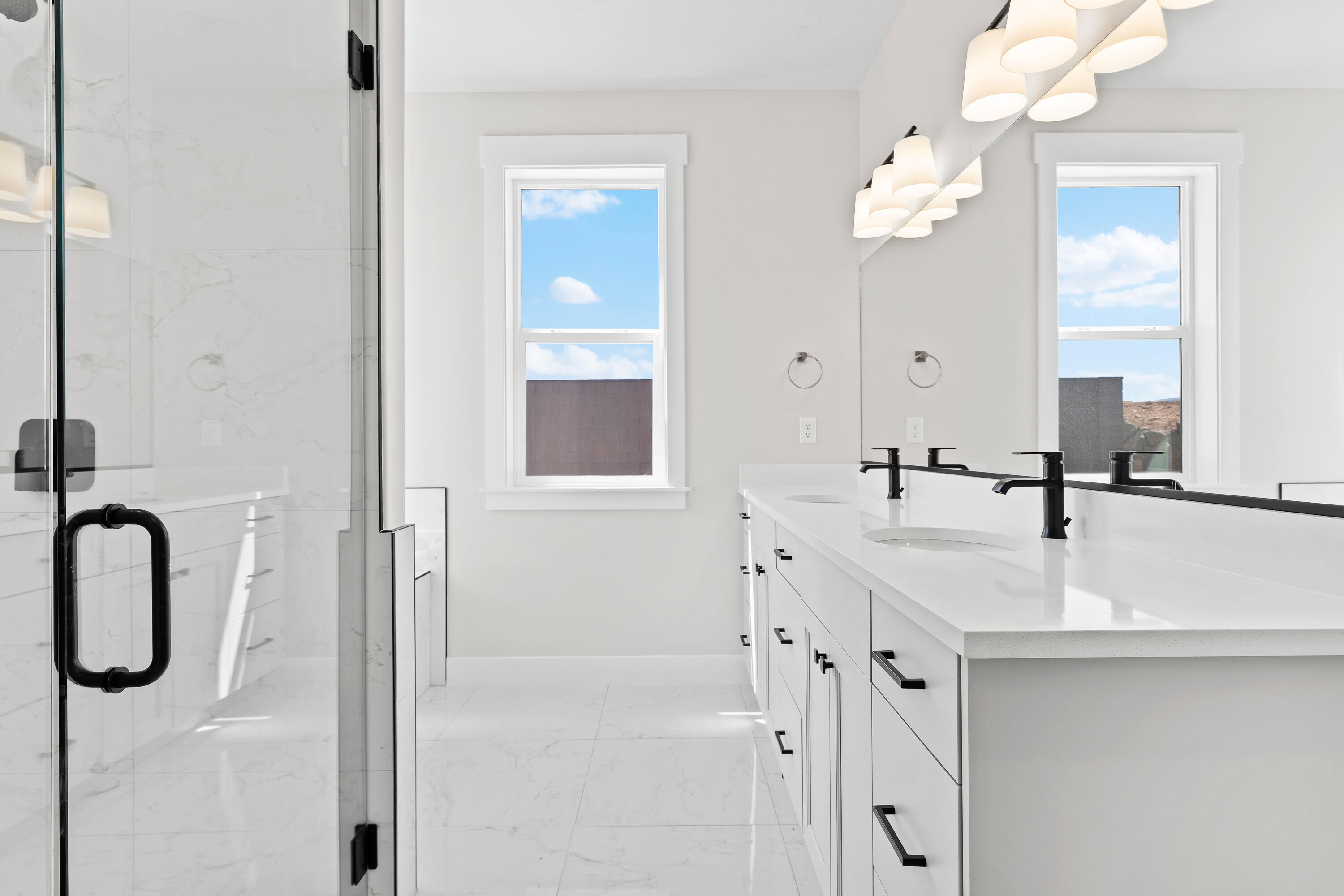 RED SLATE ESTATES - Residential