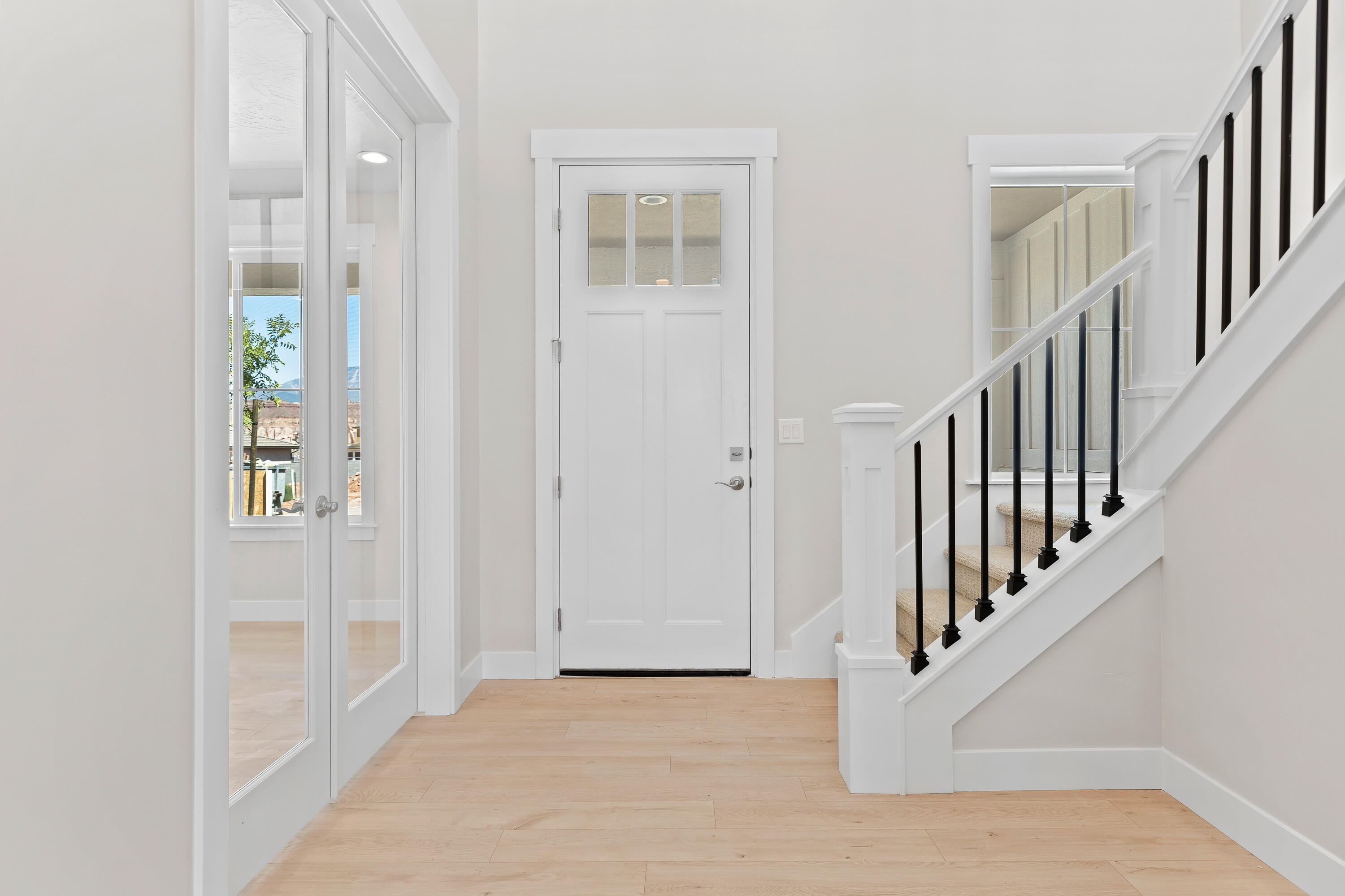 RED SLATE ESTATES - Residential