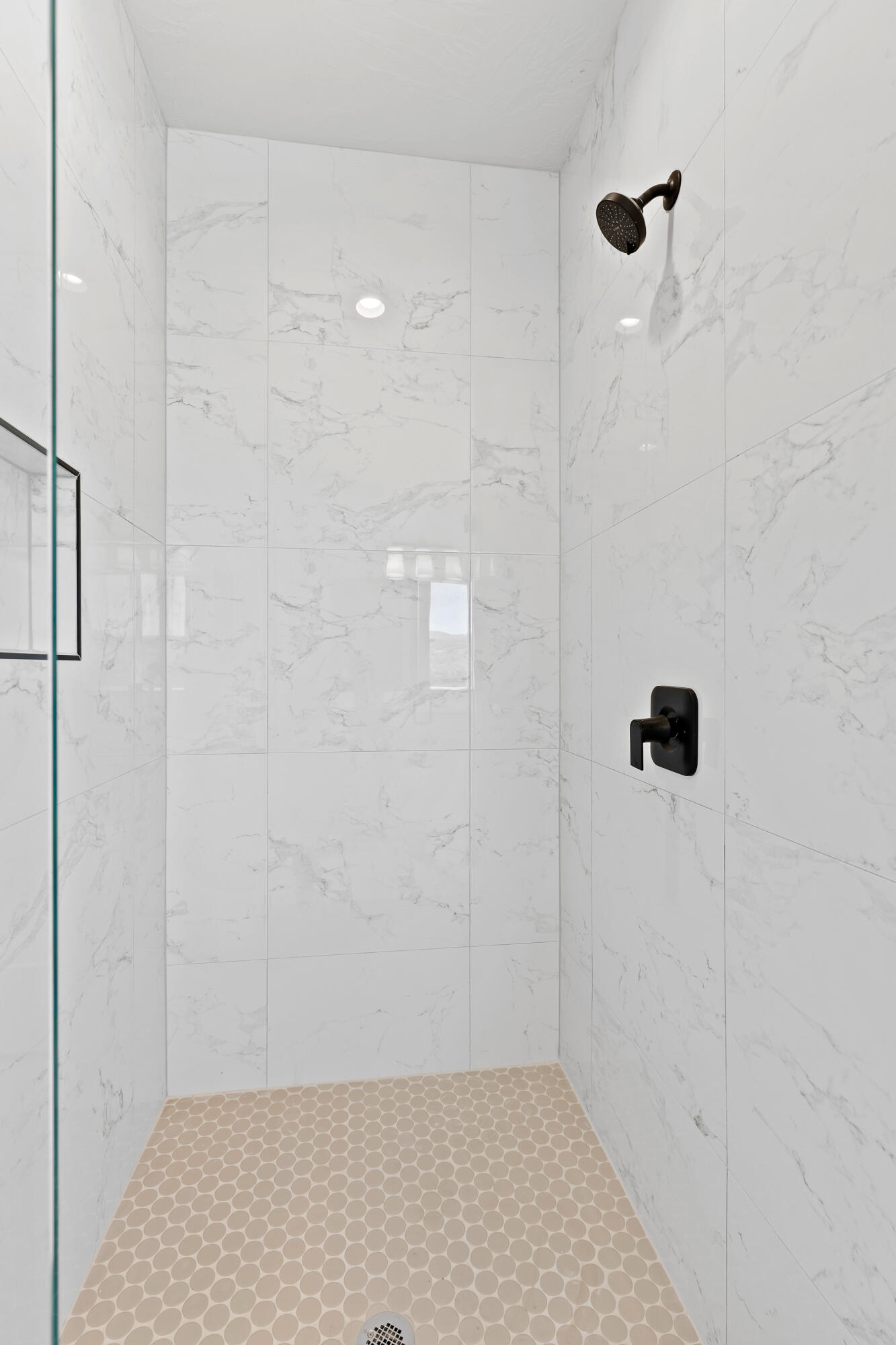 RED SLATE ESTATES - Residential