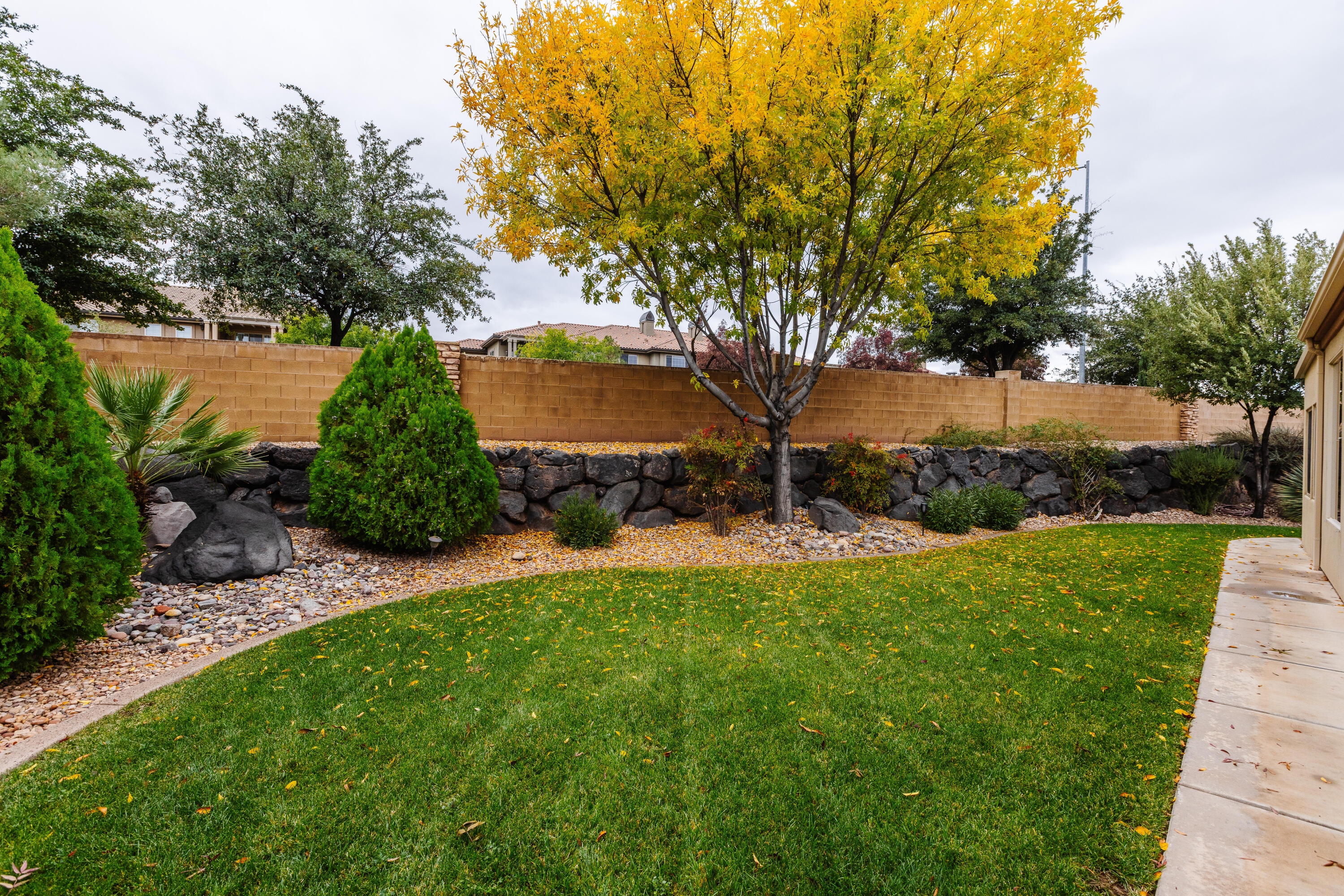 OLIVE GROVE - Residential