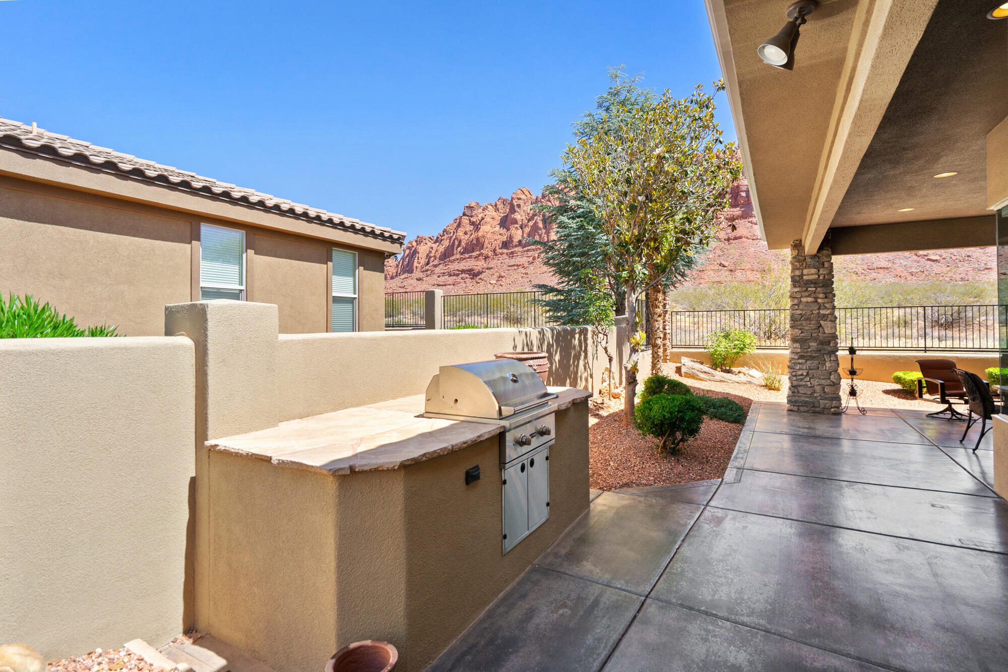 VERMILION CLIFFS - Residential