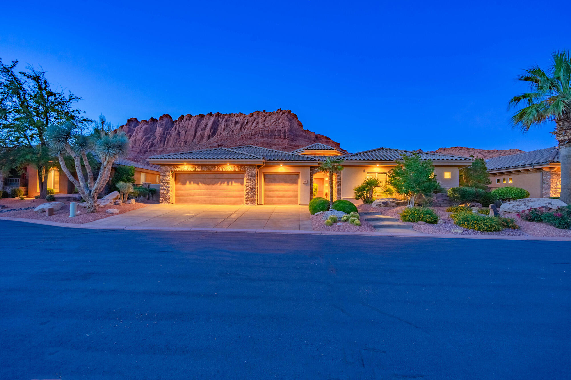 VERMILION CLIFFS - Residential