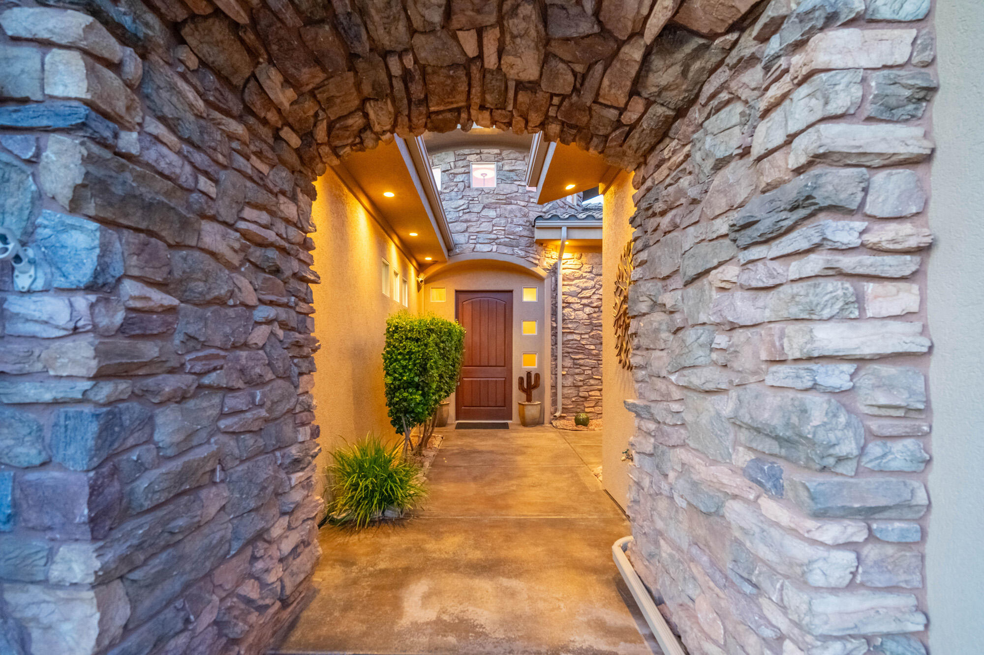 VERMILION CLIFFS - Residential