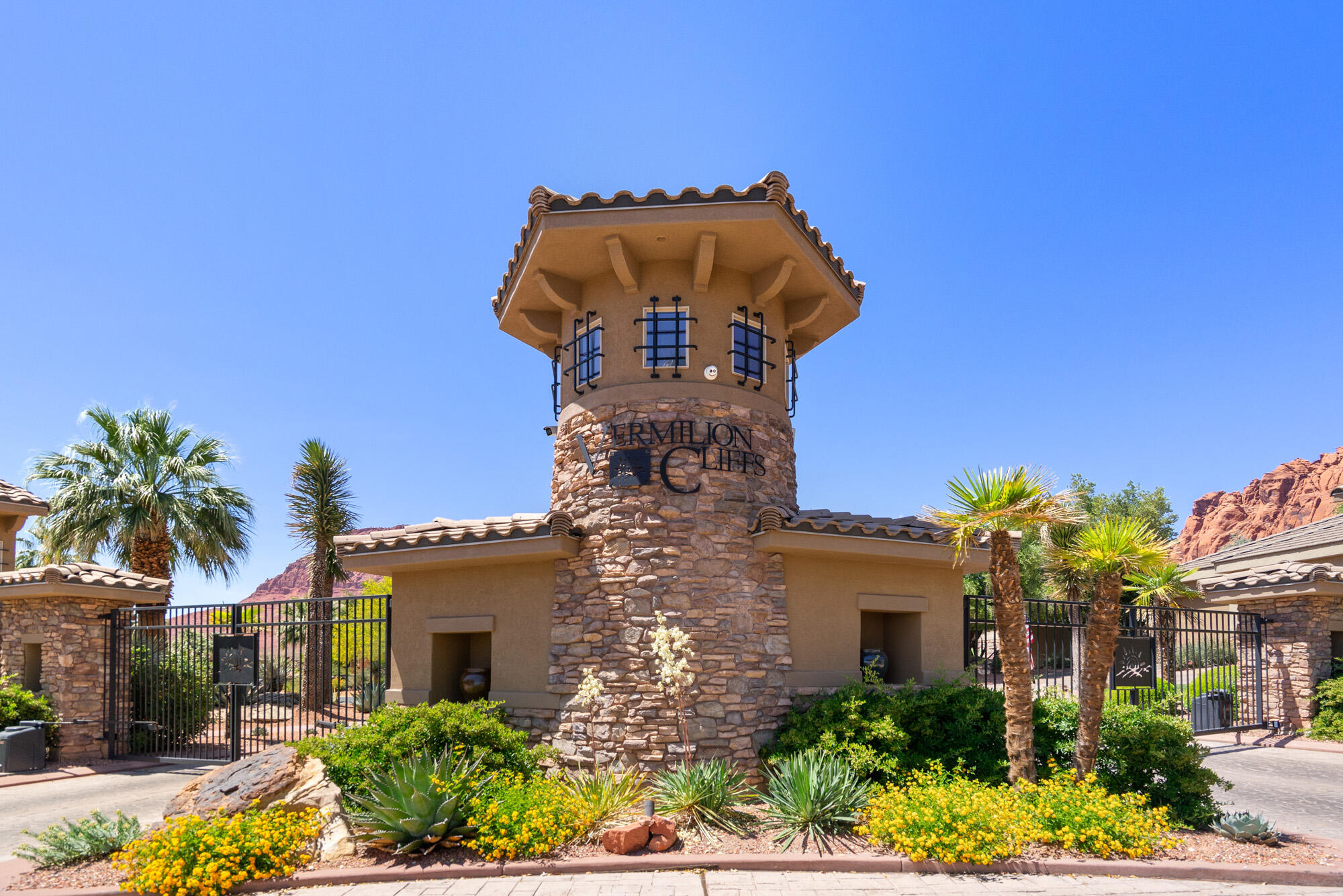 VERMILION CLIFFS - Residential