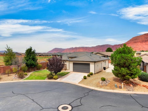 Tiny photo for 11 E 640 S, Ivins, UT 84738 (MLS # 26-275975)