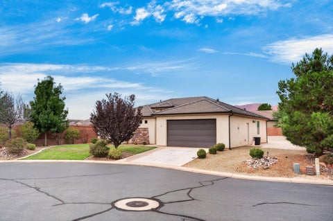 Tiny photo for 11 E 640 S, Ivins, UT 84738 (MLS # 26-275975)
