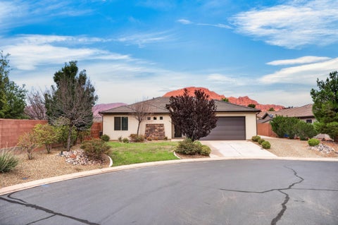 Tiny photo for 11 E 640 S, Ivins, UT 84738 (MLS # 26-275975)