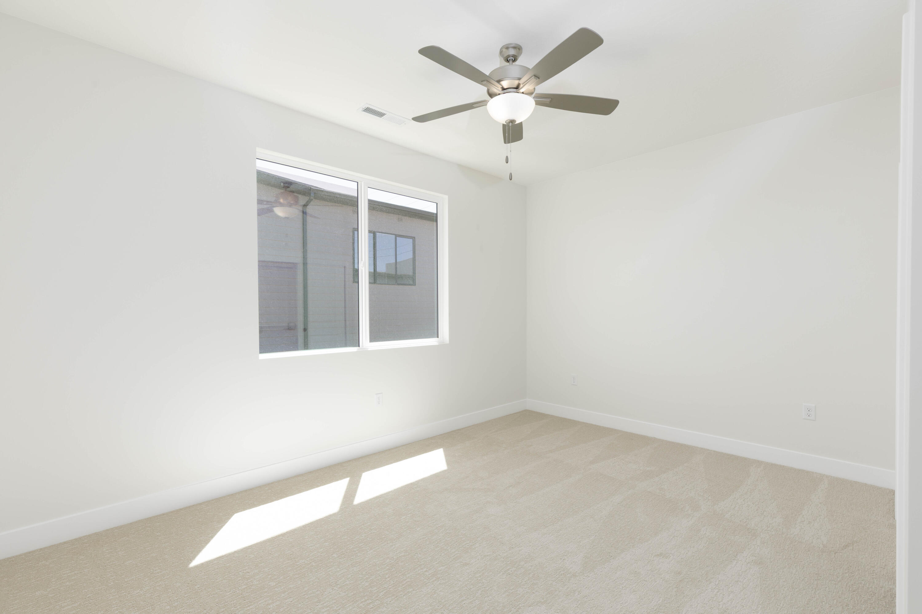 EAGLE POINTE - Residential