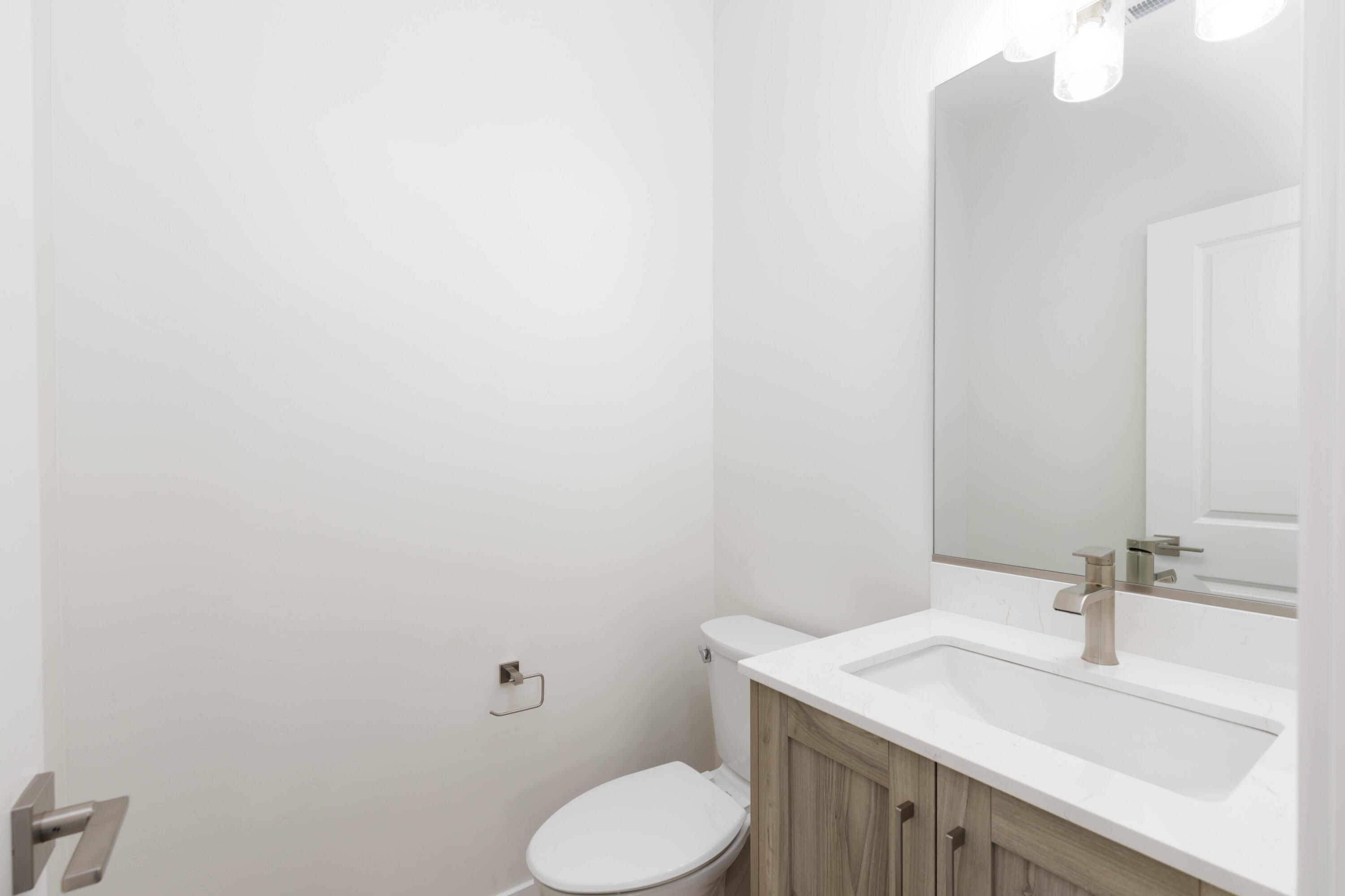 EAGLE POINTE - Residential