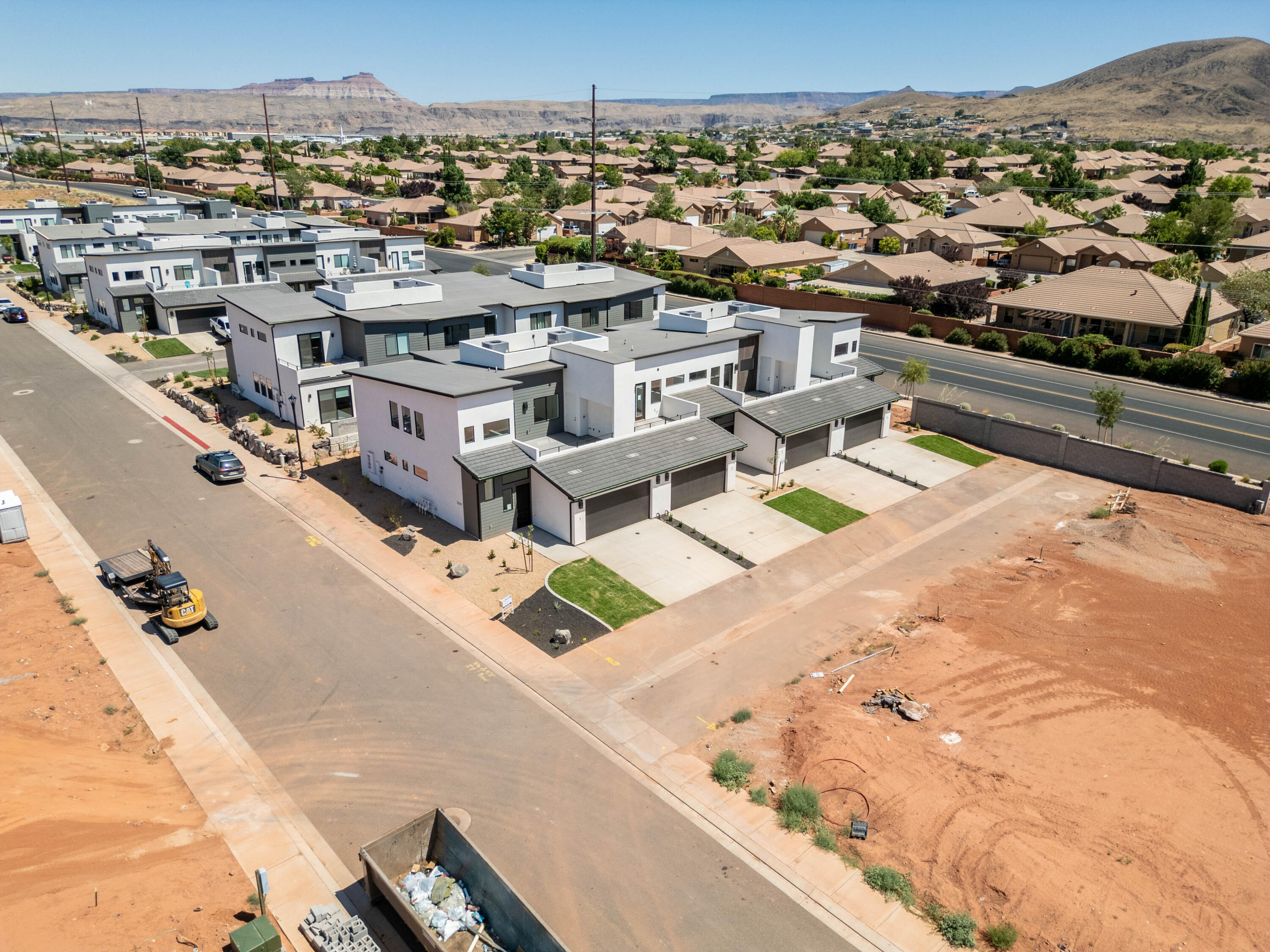 EAGLE POINTE - Residential