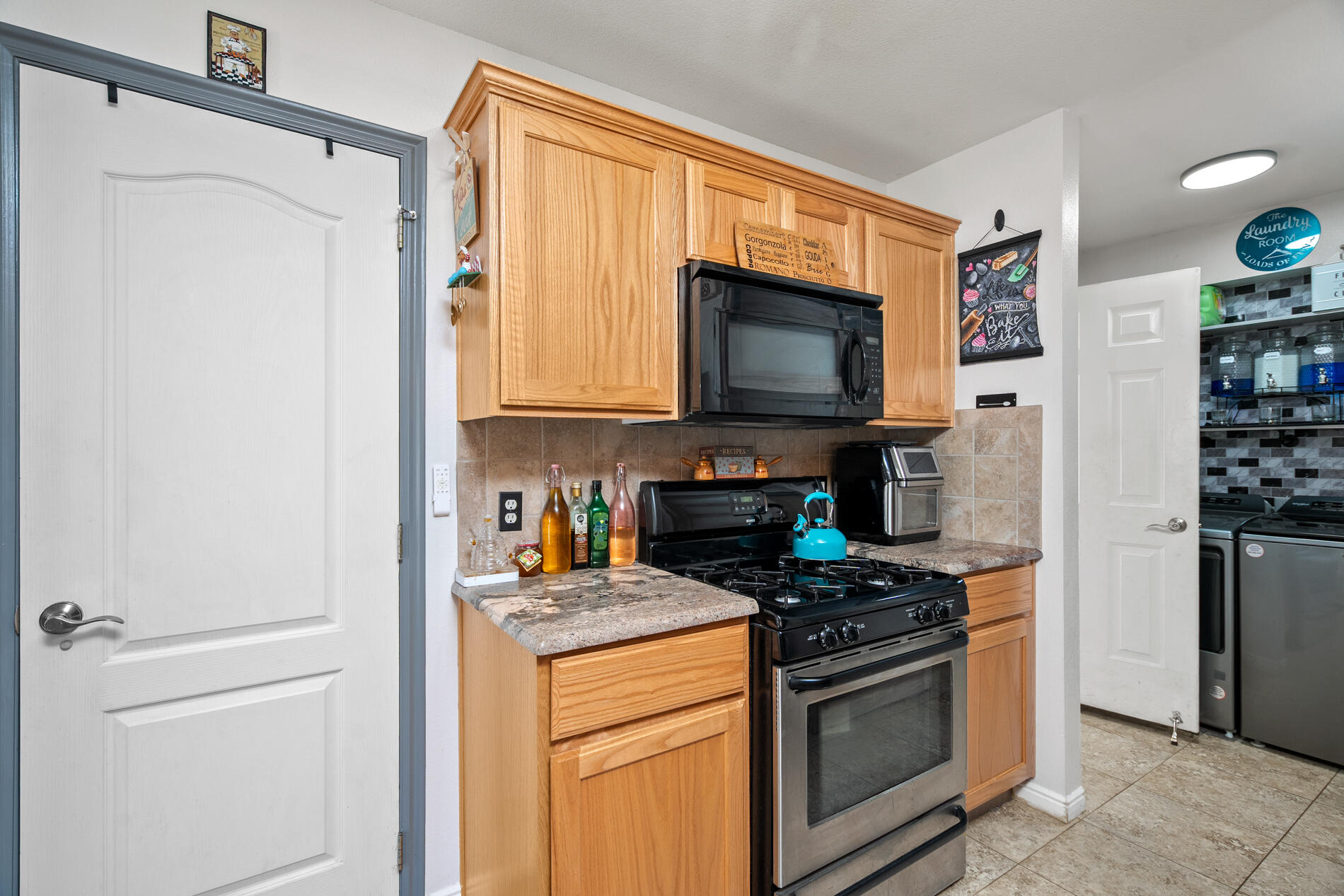 EAGLE POINTE - Residential