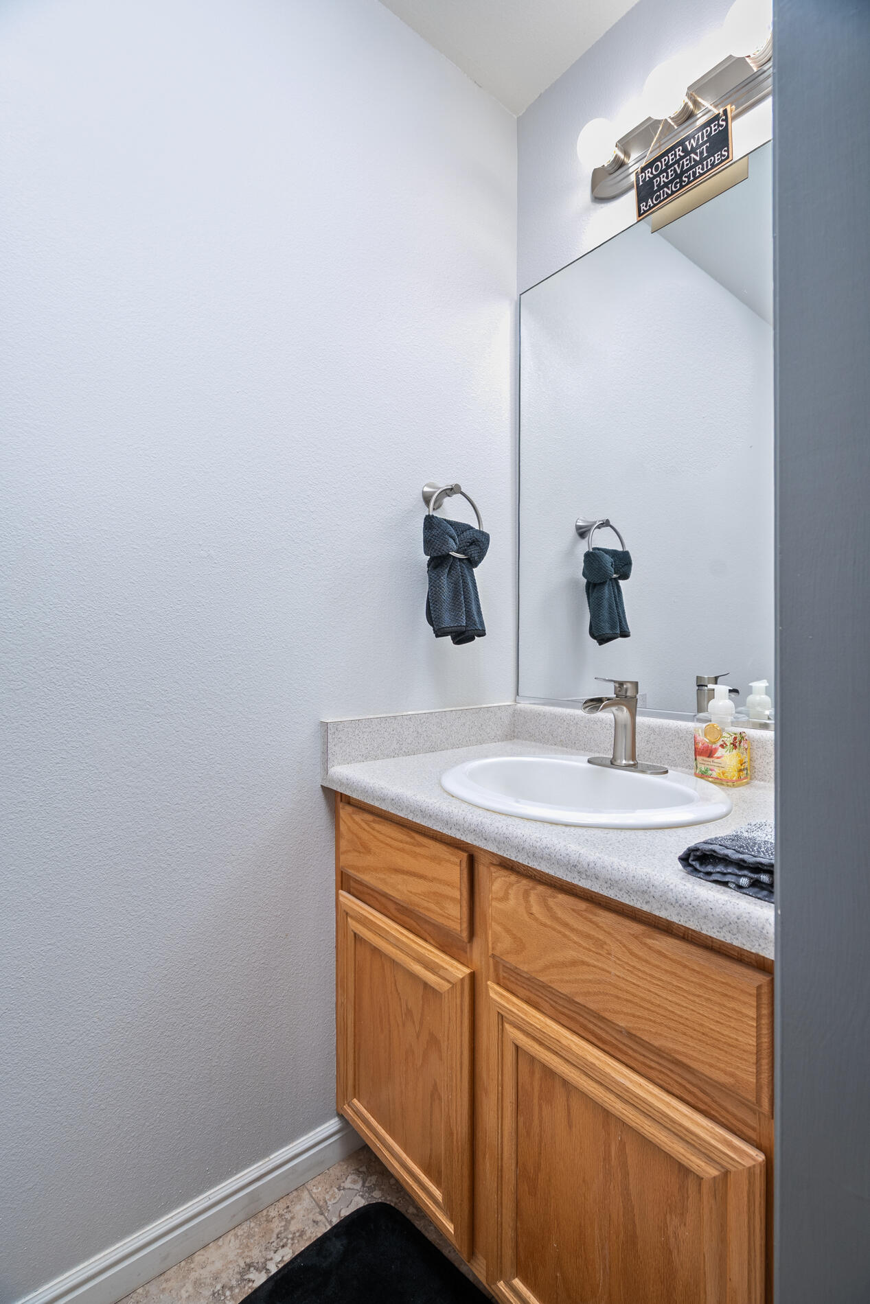 EAGLE POINTE - Residential